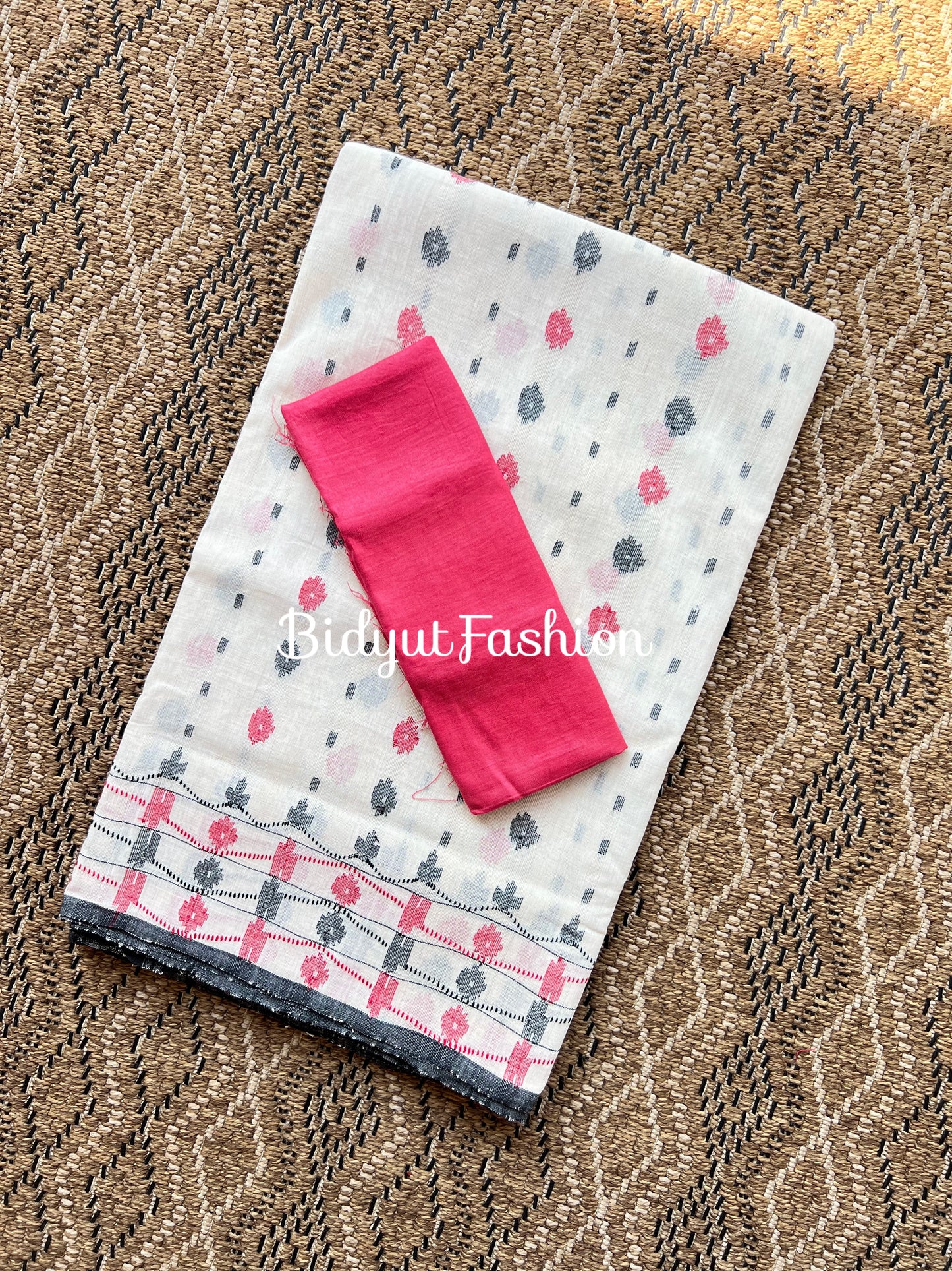 Bengal Handloom Dhakai Jamdani Cotton Saree | Handwoven Jamdani Saree white color