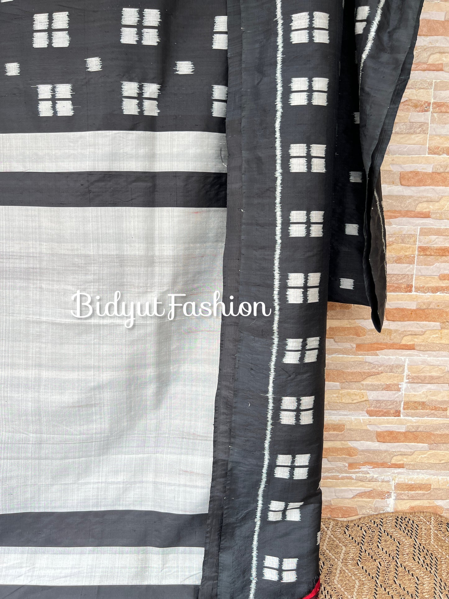 Odisha handloom Nuapatna Ikat Silk Saree black color