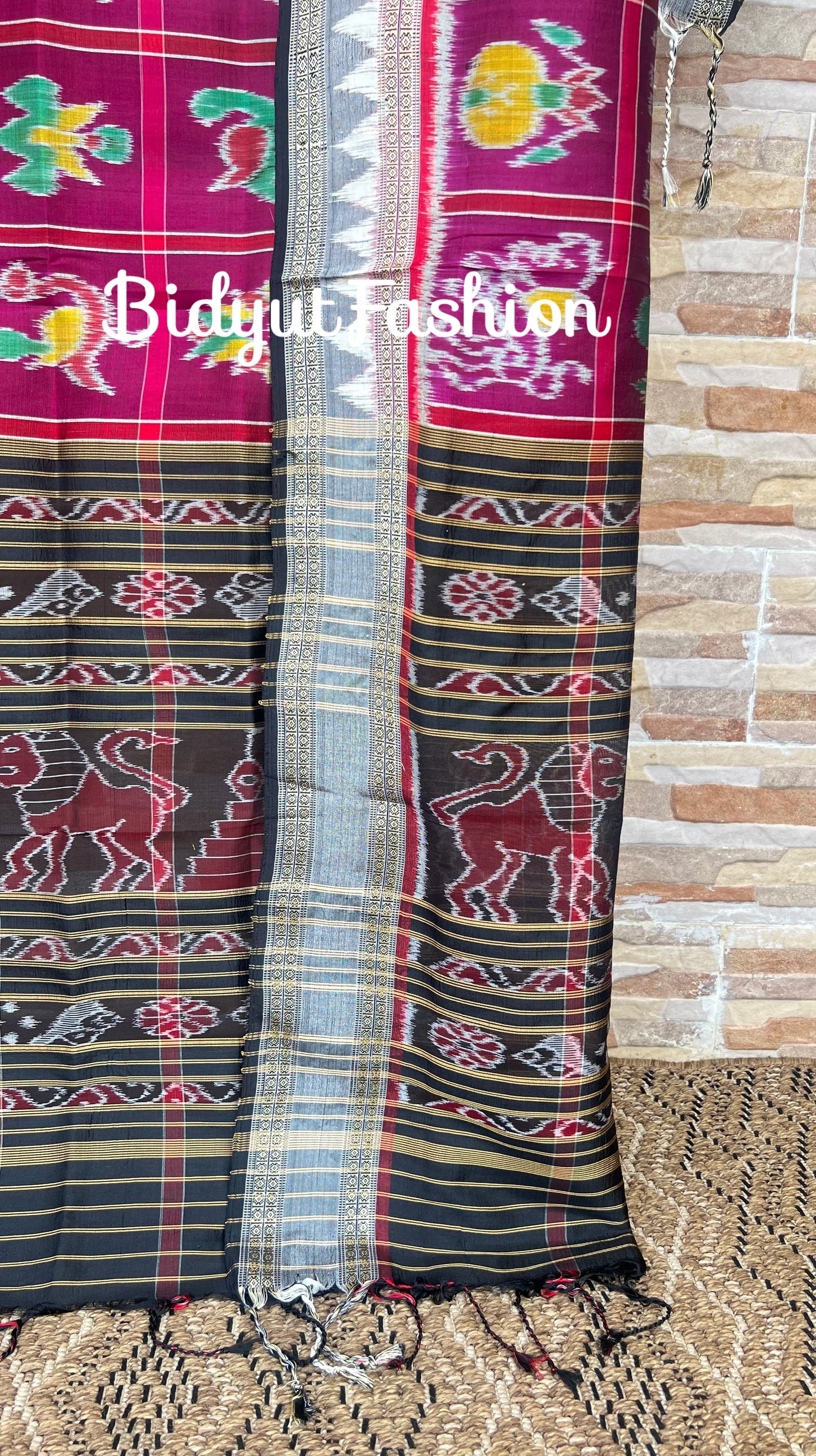 Magenta Pink Nabakothi Ikat Silk Dupatta | Odisha Handloom