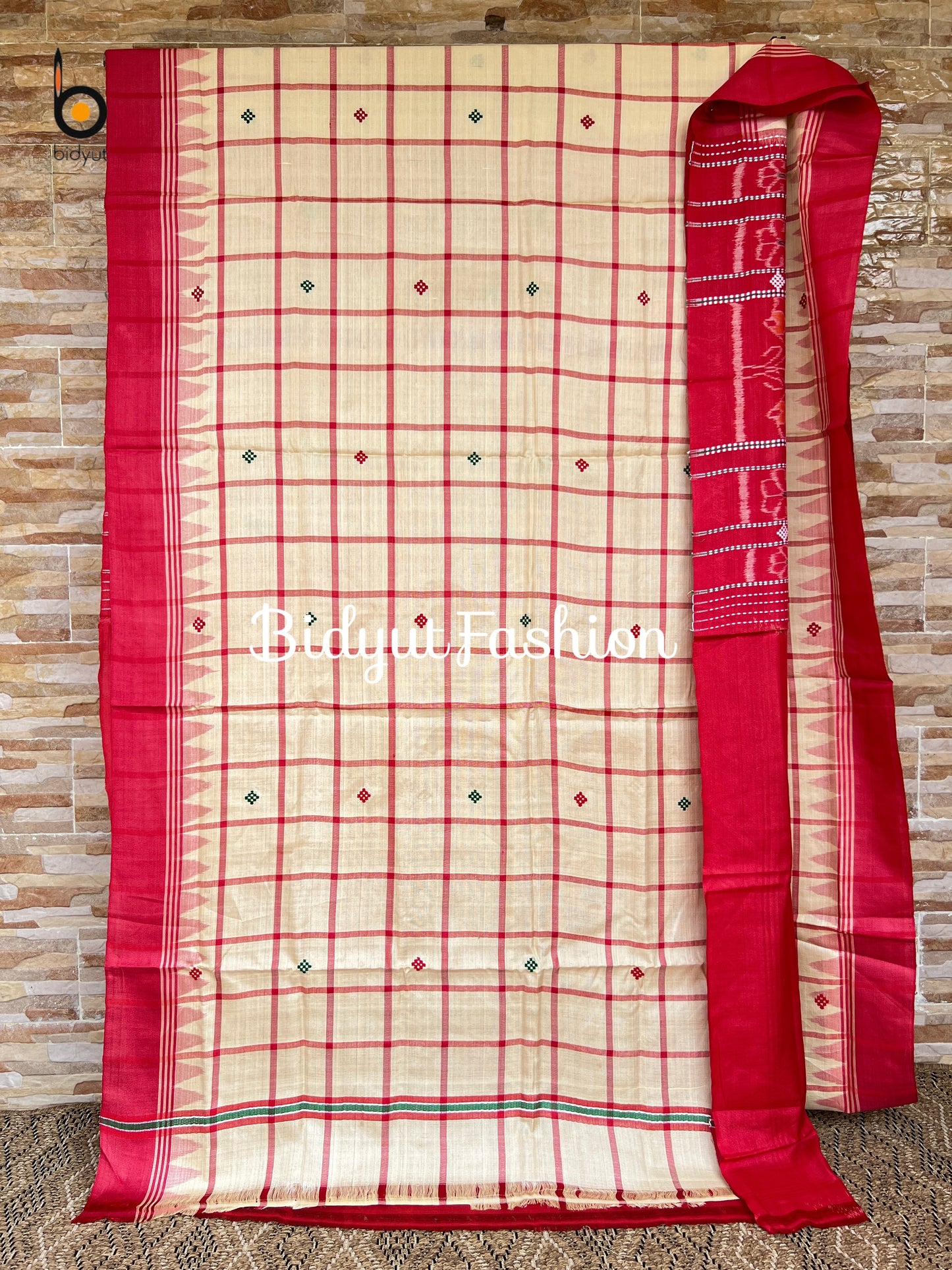 Handlooms of Odisha Santhal Tribal Tussar Silk Sarees Beige Color