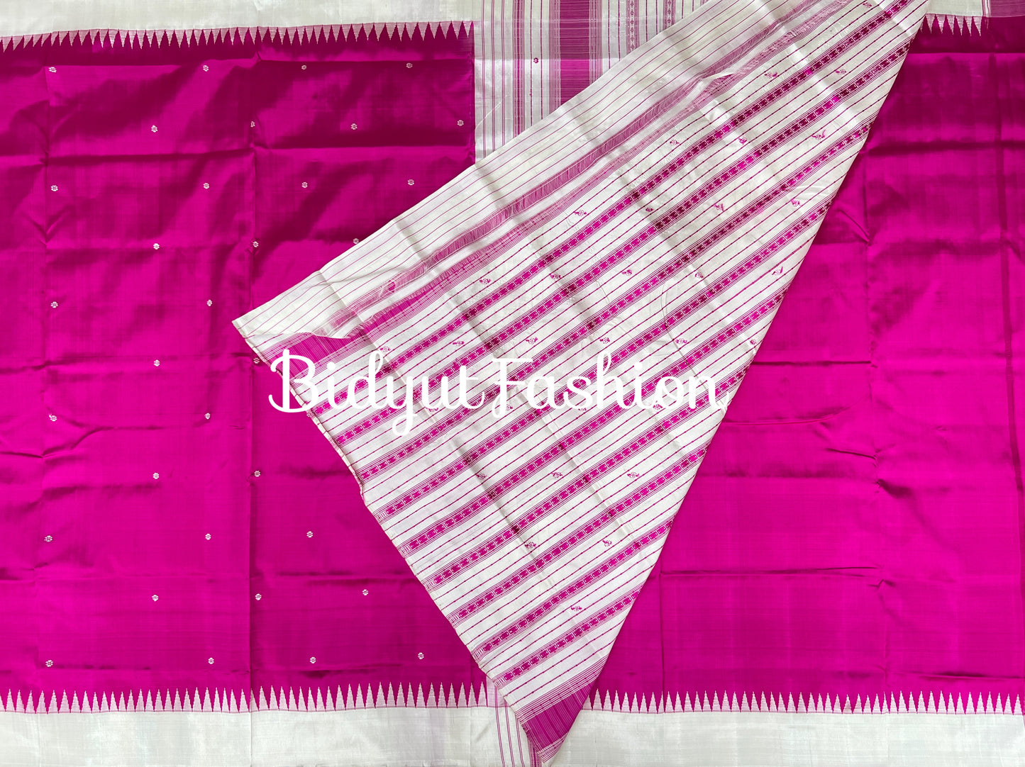 Handlooms of Odisha Berhampuri Single Palla Silk Saree Pink color