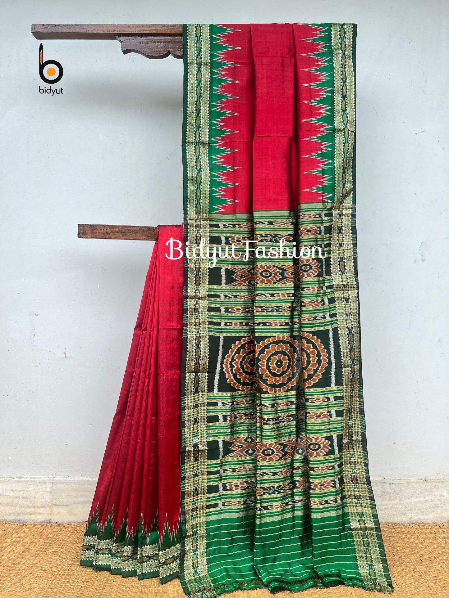Handlooms of Odisha Nuapatna Khandua Silk Saree Red color