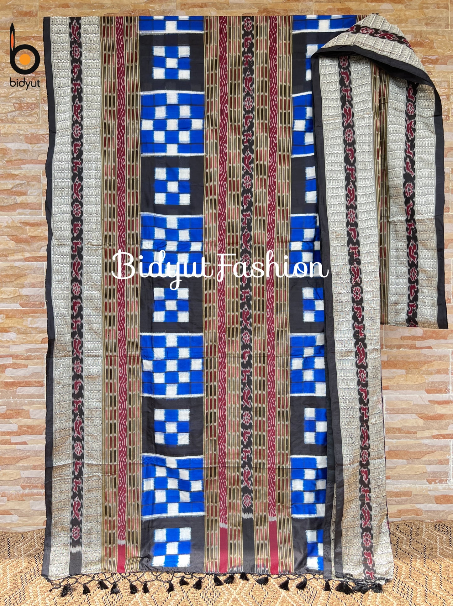 Handlooms of Odisha Sambalpuri Double Ikat Bichitrapuri Silk Saree Blue color