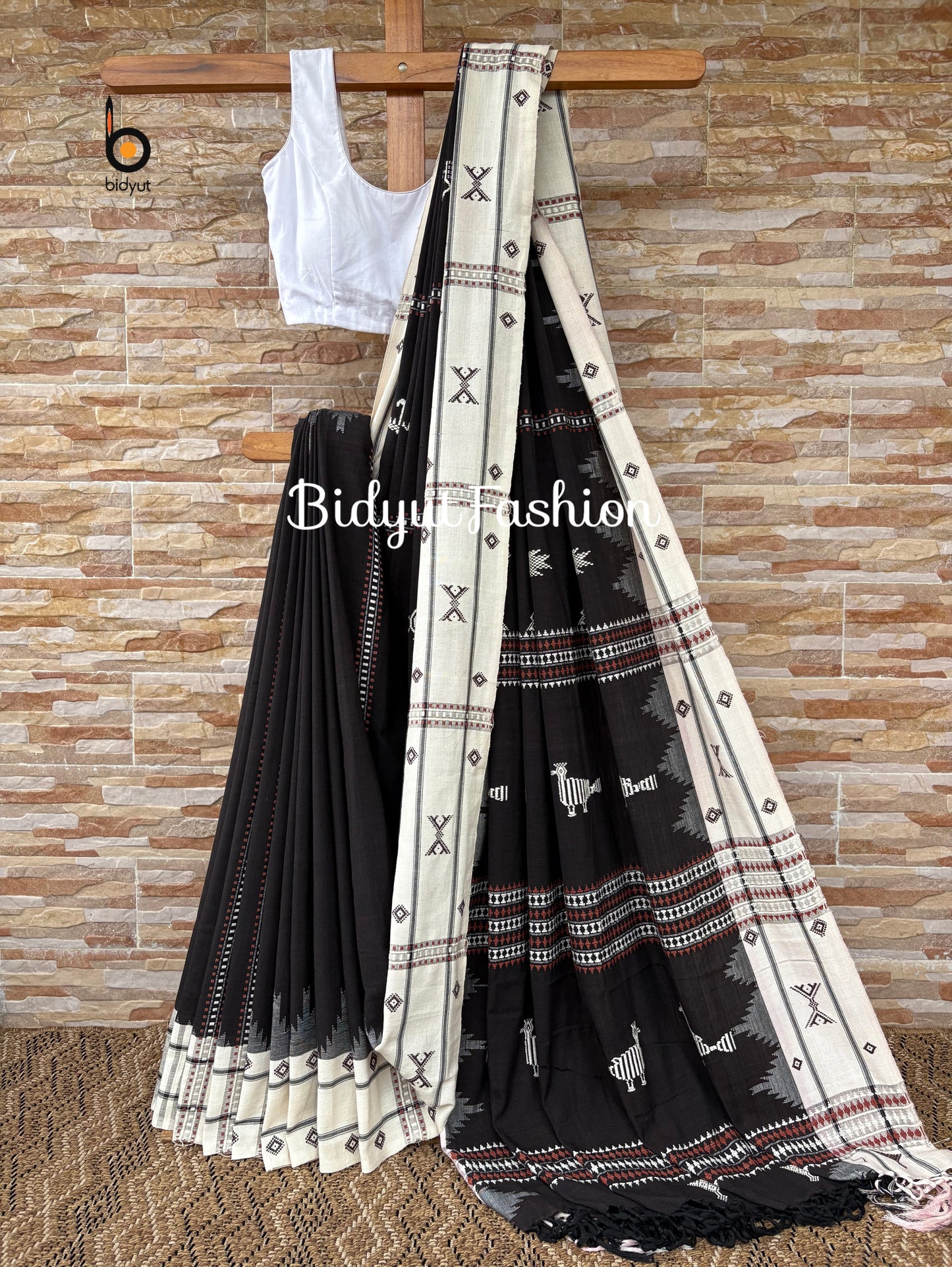 Handloom of Odisha Kotpad Tribal Cotton Saree in Black color
