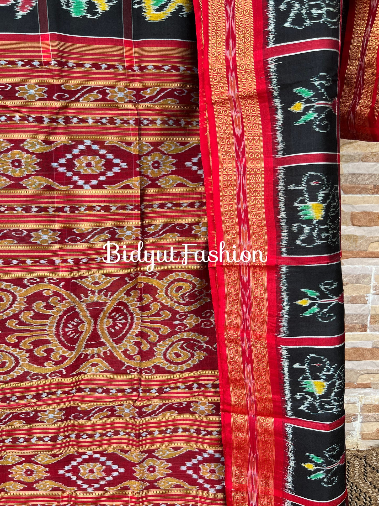 Bold Black  Nabakothi | Nuapatna Ikat Khandua Sarees | Odisha Handloom Collection at Bidyut Fashion House
