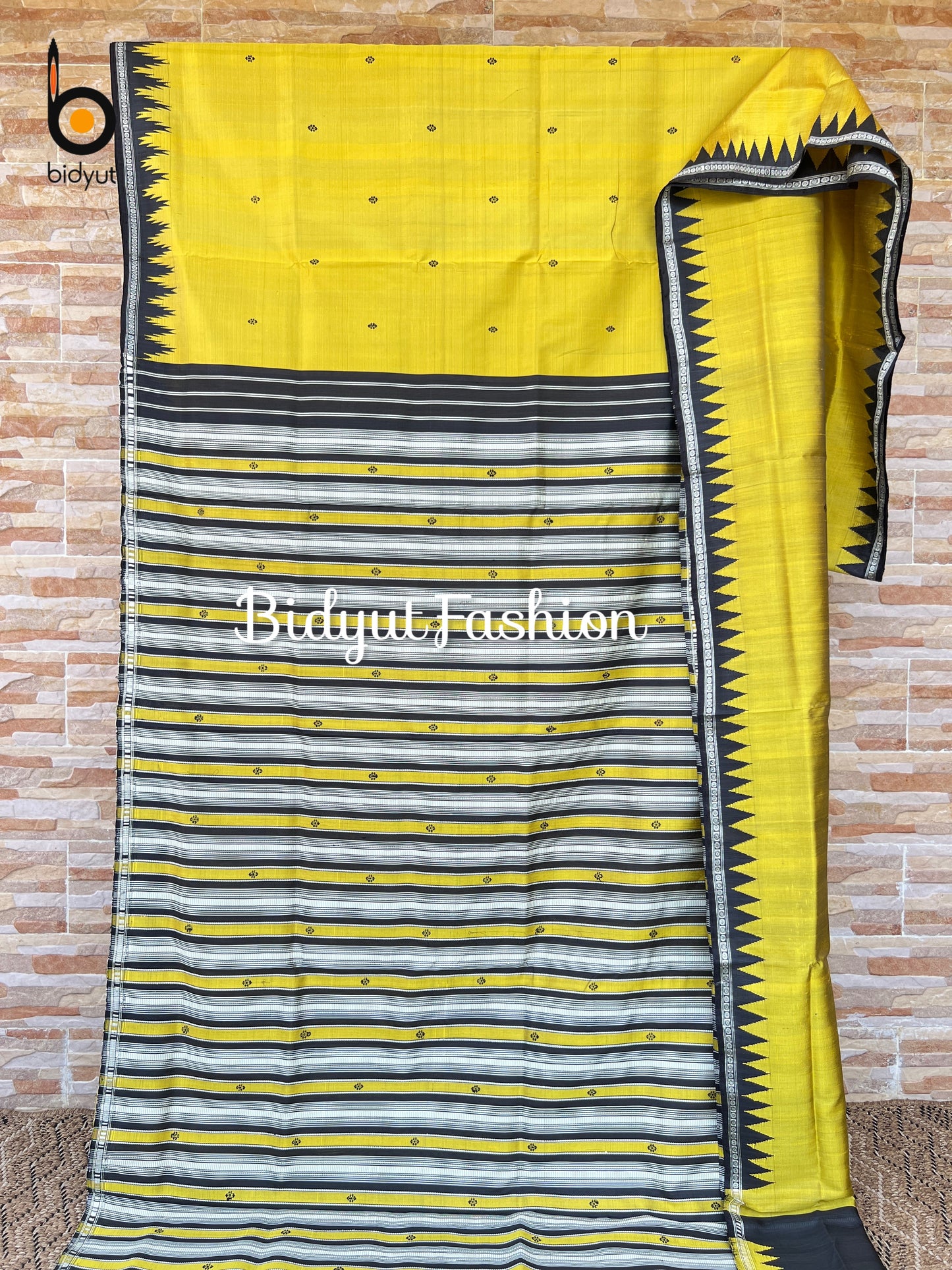 Olive yellow color Berhampuri Double Palla Silk Saree |Odisha handloom Silk