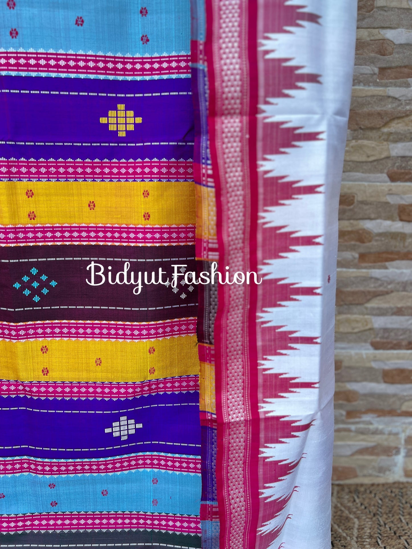 Handlooms of Odisha Berhampuri Double Palla Silk Saree white color