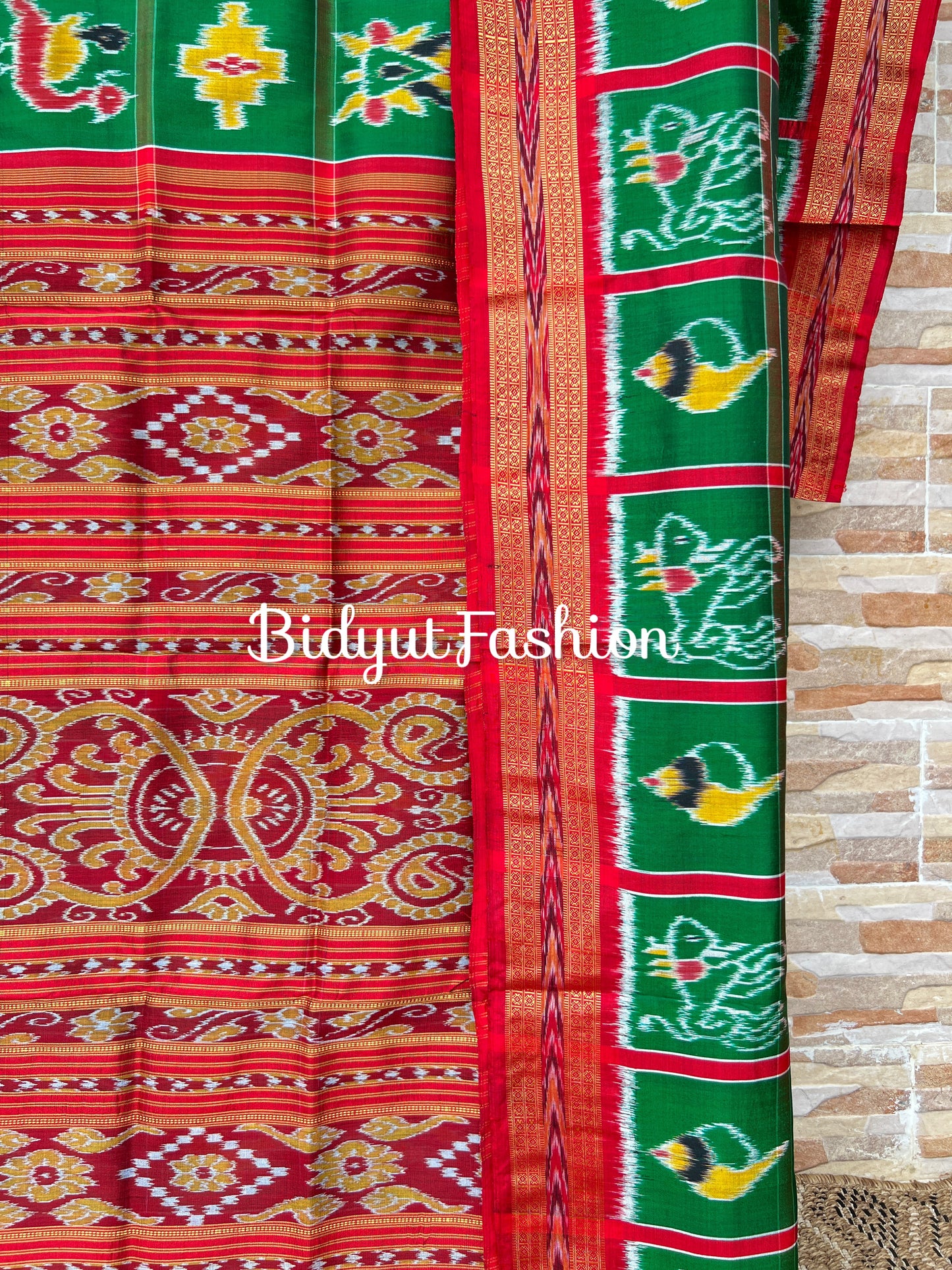 Odisha handloom Green color Nabakothi Ikat Silk Saree
