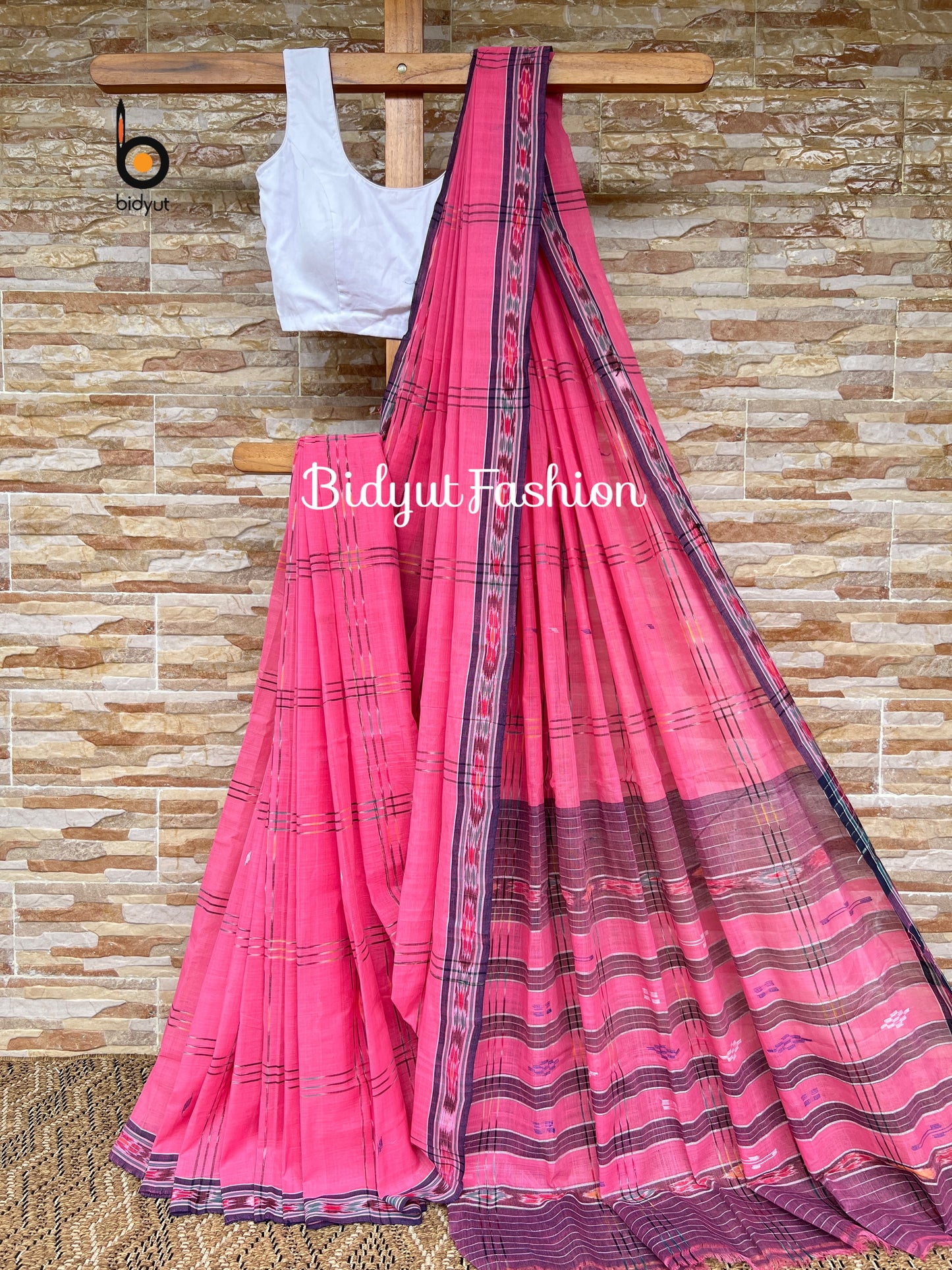 Handlooms of Odisha Jagatsinghpur Suta Ikat Cotton Saree Pink Color