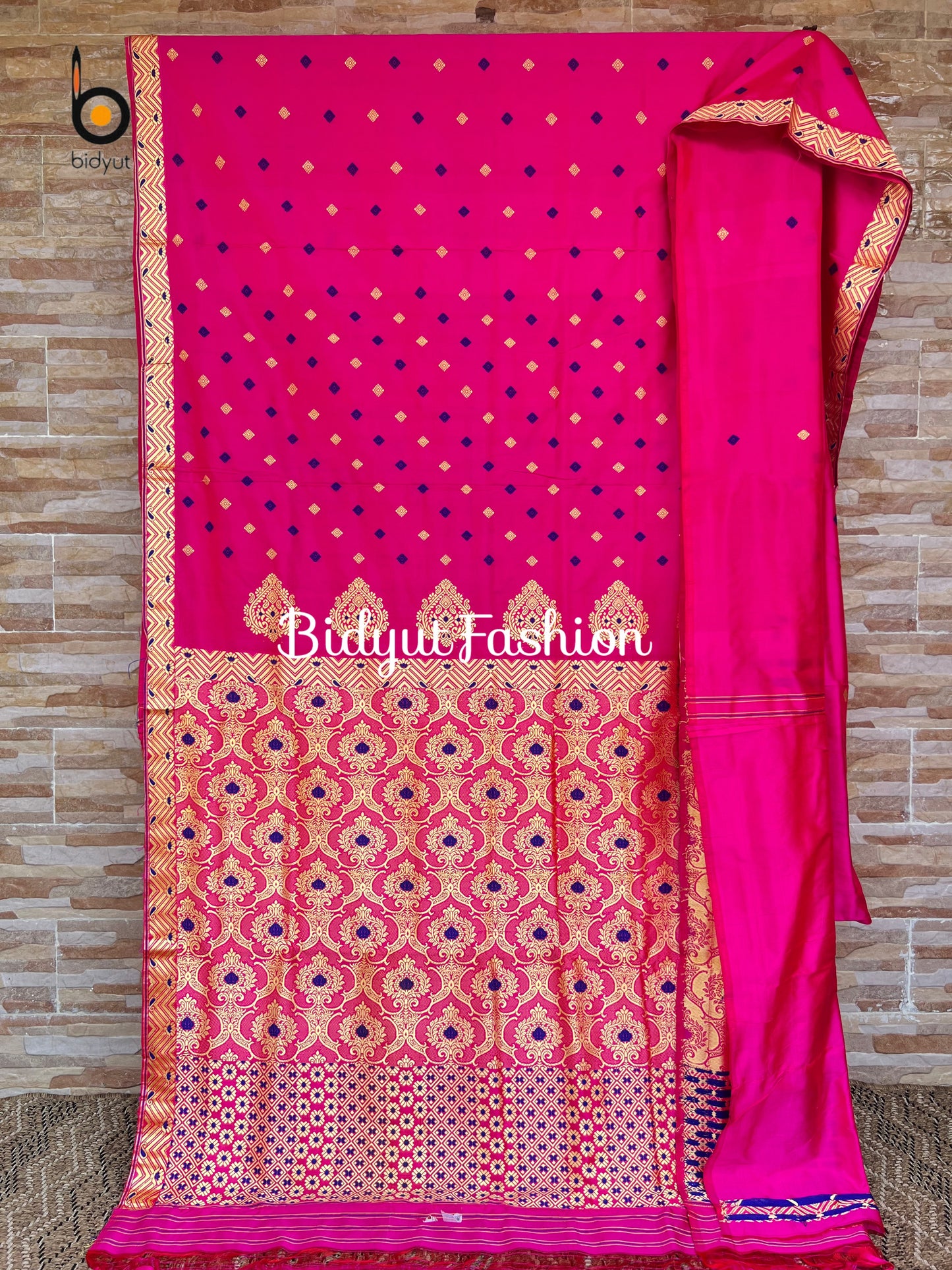 Handlooms of Assam Paat Silk Saree - Pink Color
