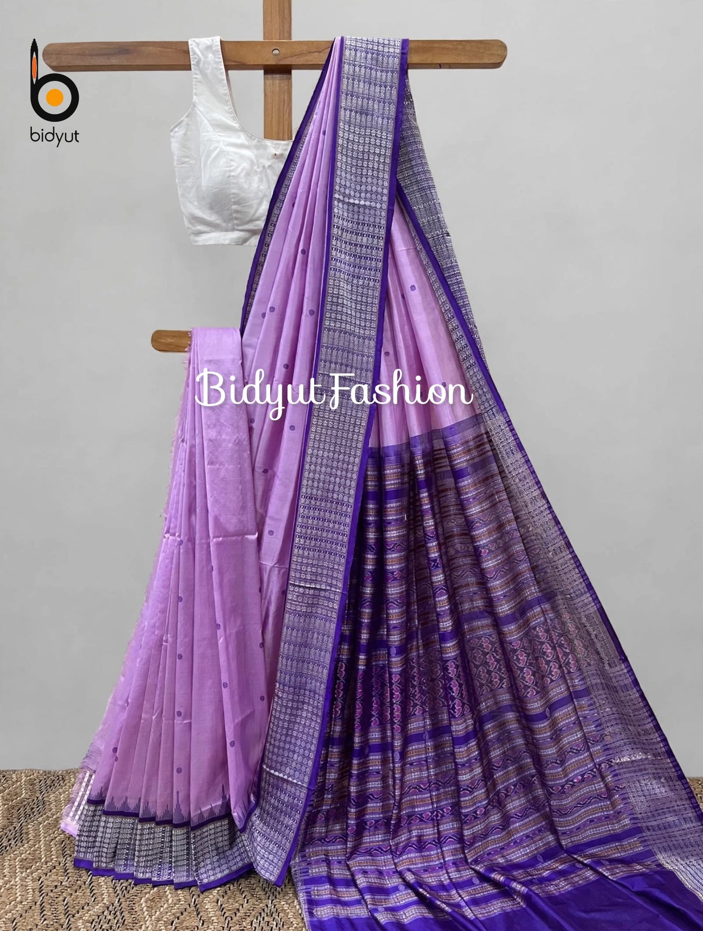 Masterpiece of Odisha handloom Dasphulia Silk Saree lavender color | Bomkai with Sambalpuri Ikat work
