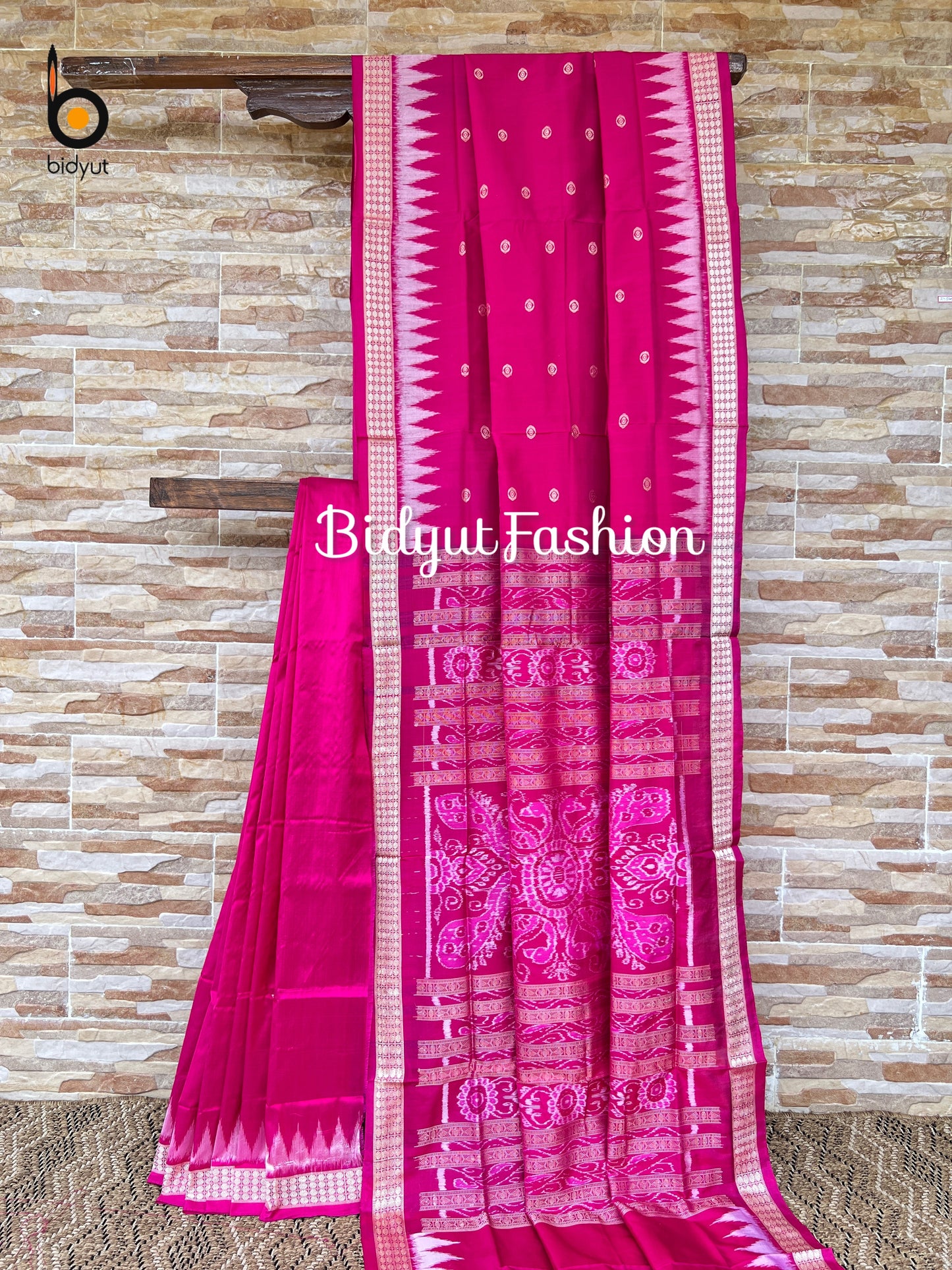 Handlooms of Odisha Bomkai Silk Saree Pink color