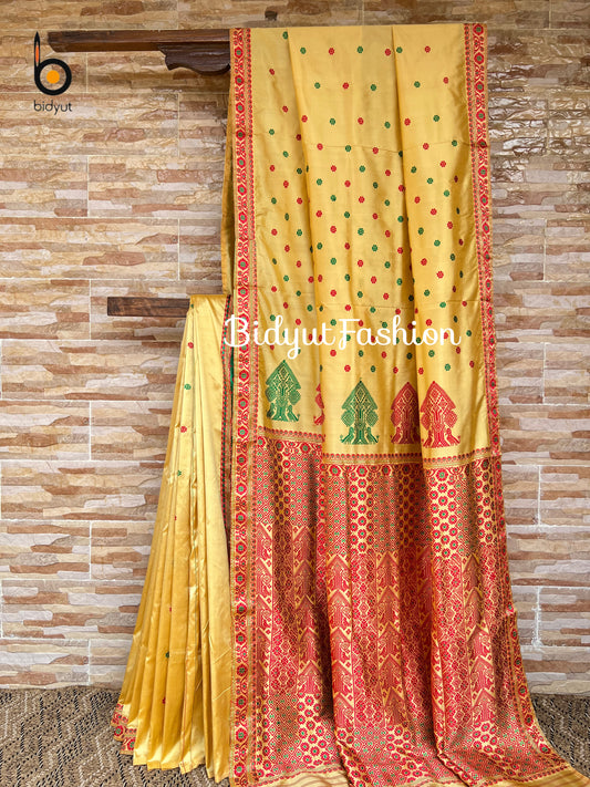 Handlooms of Assam Paat Silk Saree Beige Color