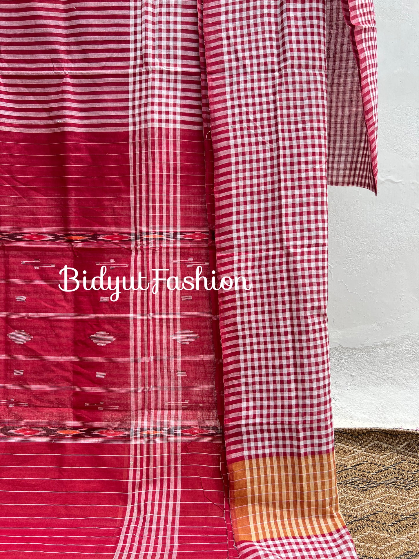 Handlooms of Odisha Jagatsinghpur Suta Ikat Cotton Saree Red color