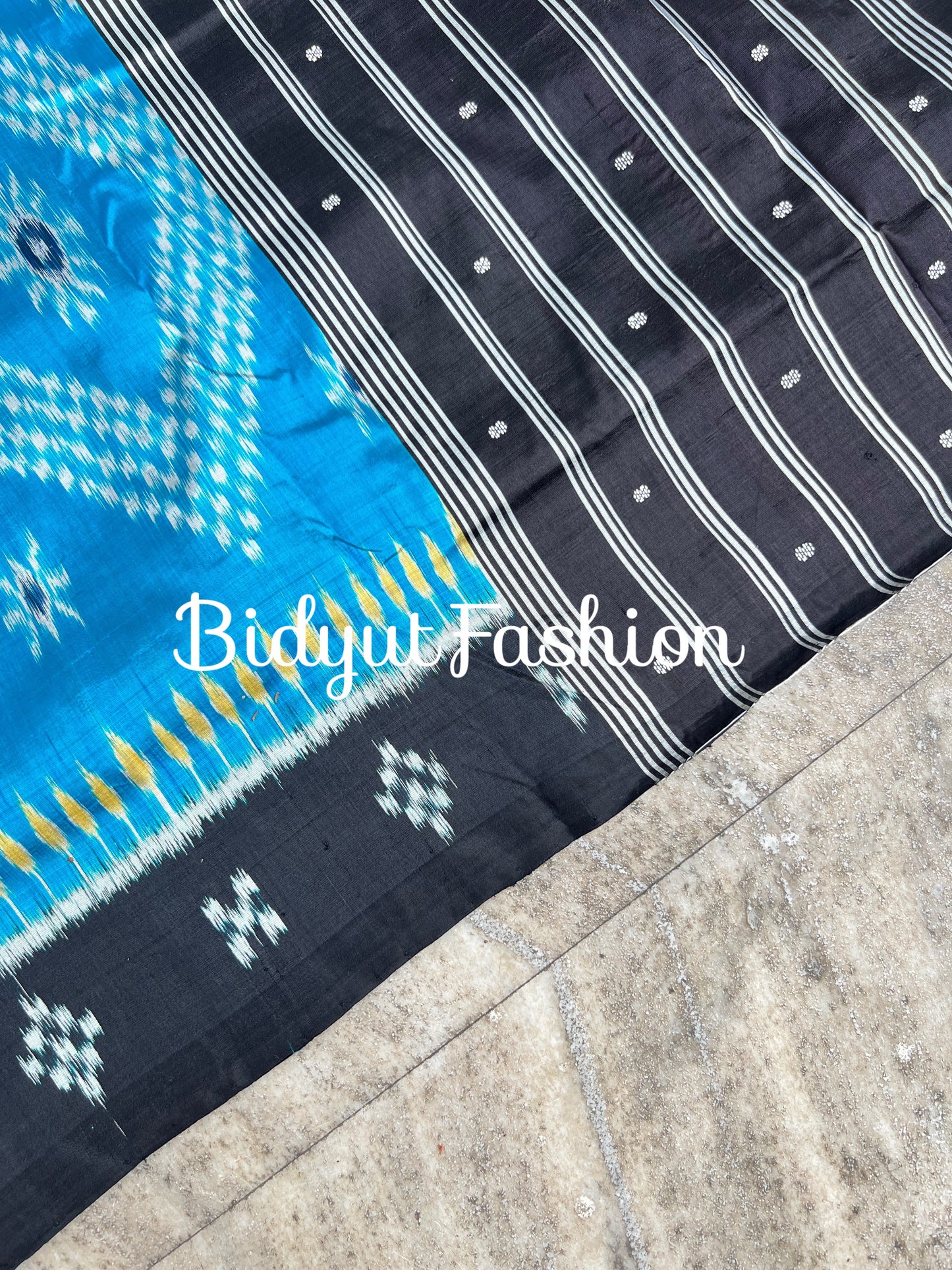 Handlooms of Odisha Nuapatna Khandua Taraballi Ikat Silk Saree blue color