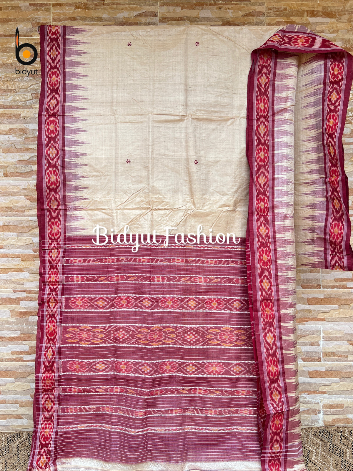 Handlooms of Odisha Gopalpur Ikat Tussar Silk Saree maroon green