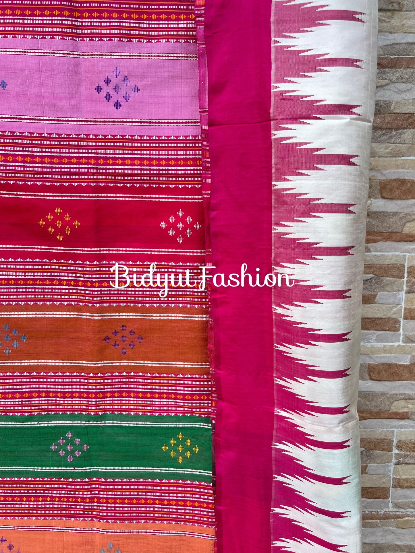Handlooms of Odisha Berhampuri Double Palla Silk Saree white color