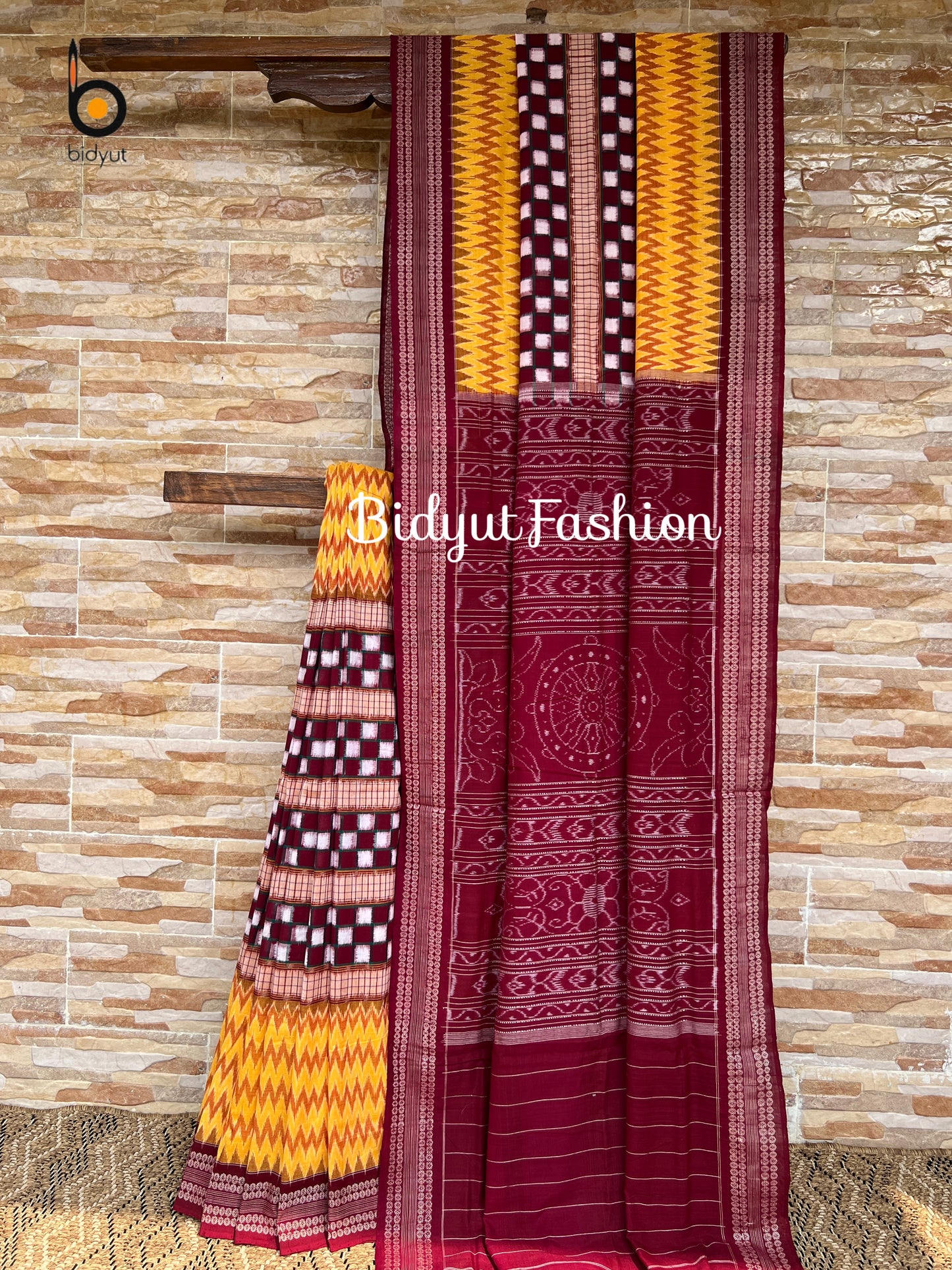 Handlooms of Odisha Sambalpuri Double Ikat Passapalli Cotton Saree Yellow Maroon color