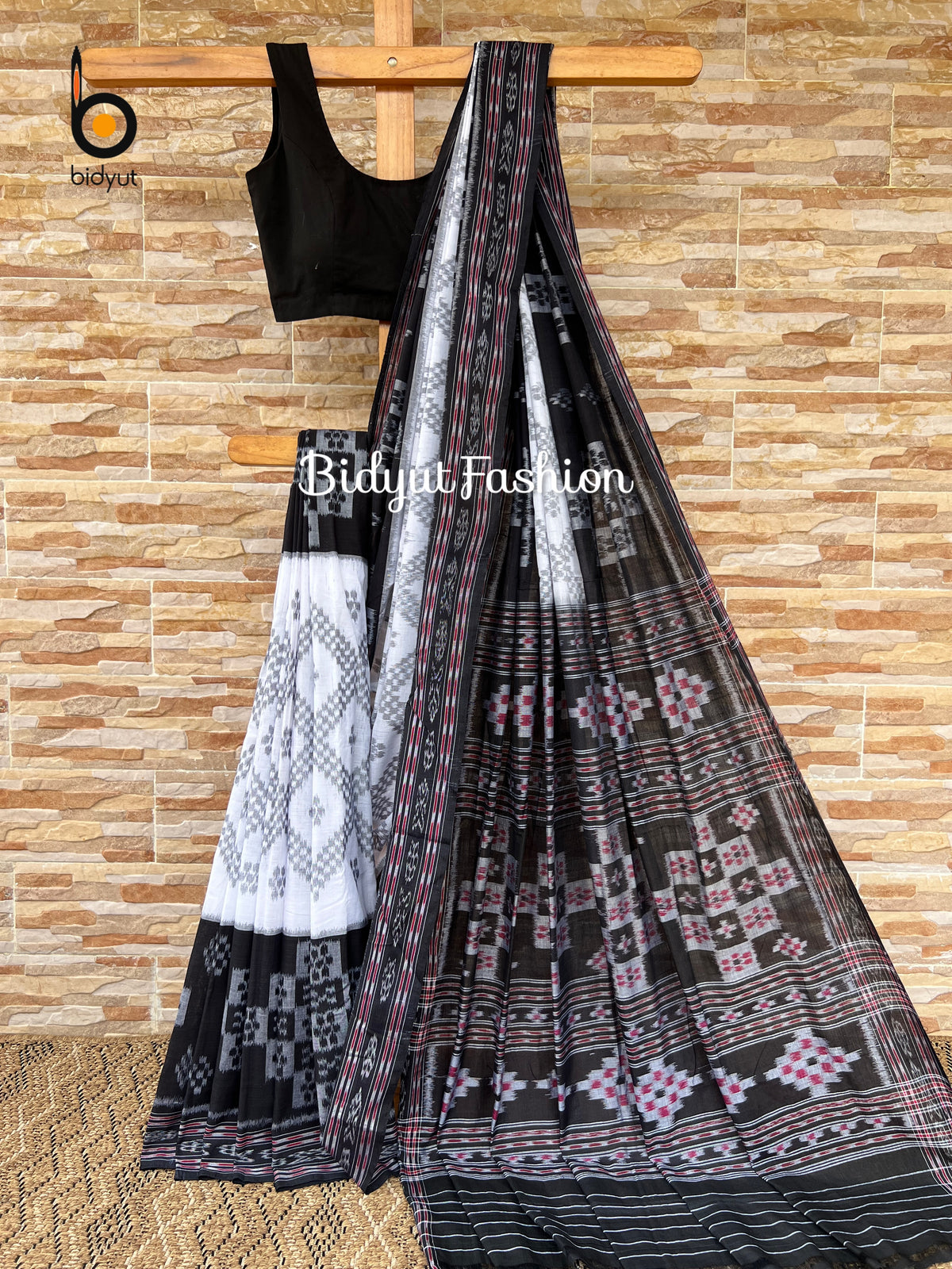 Handlooms of Odisha Maniabandha Nuapatna Taraballi Ikat Cotton Saree white black color