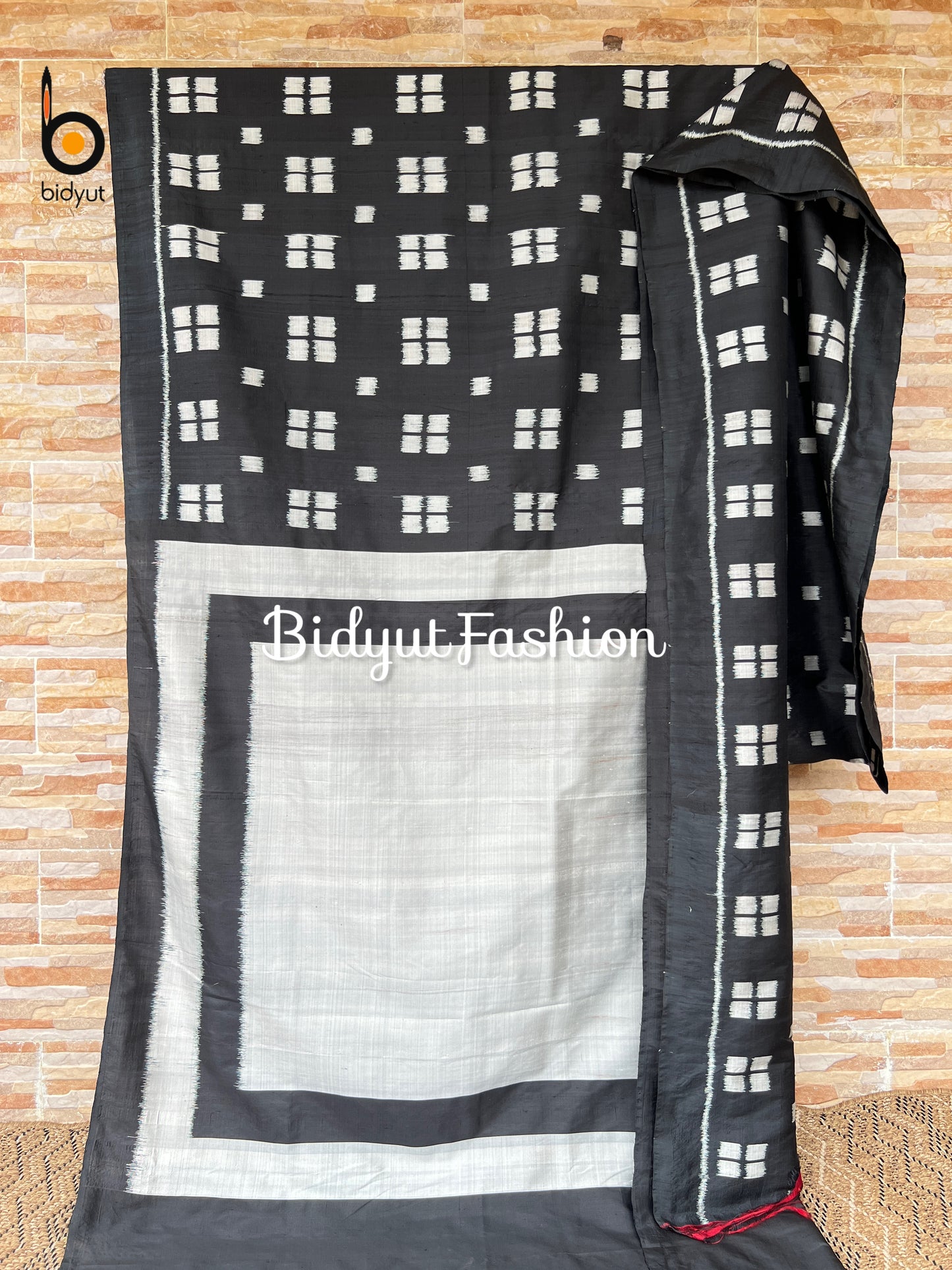 Odisha handloom Nuapatna Ikat Silk Saree black color