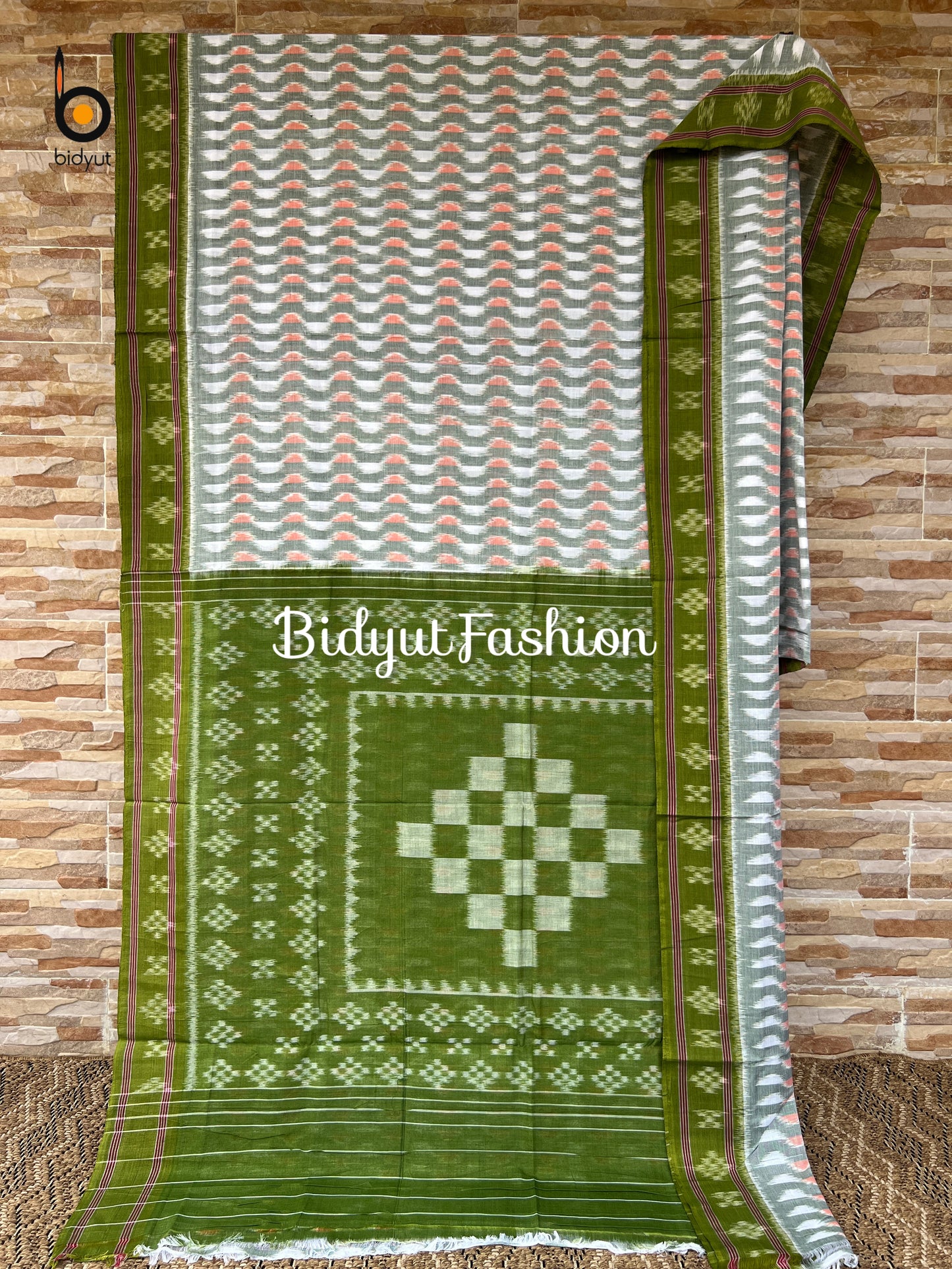 Odisha handloom Nuapatna Maniabandha Ikat Cotton Saree Olive Color