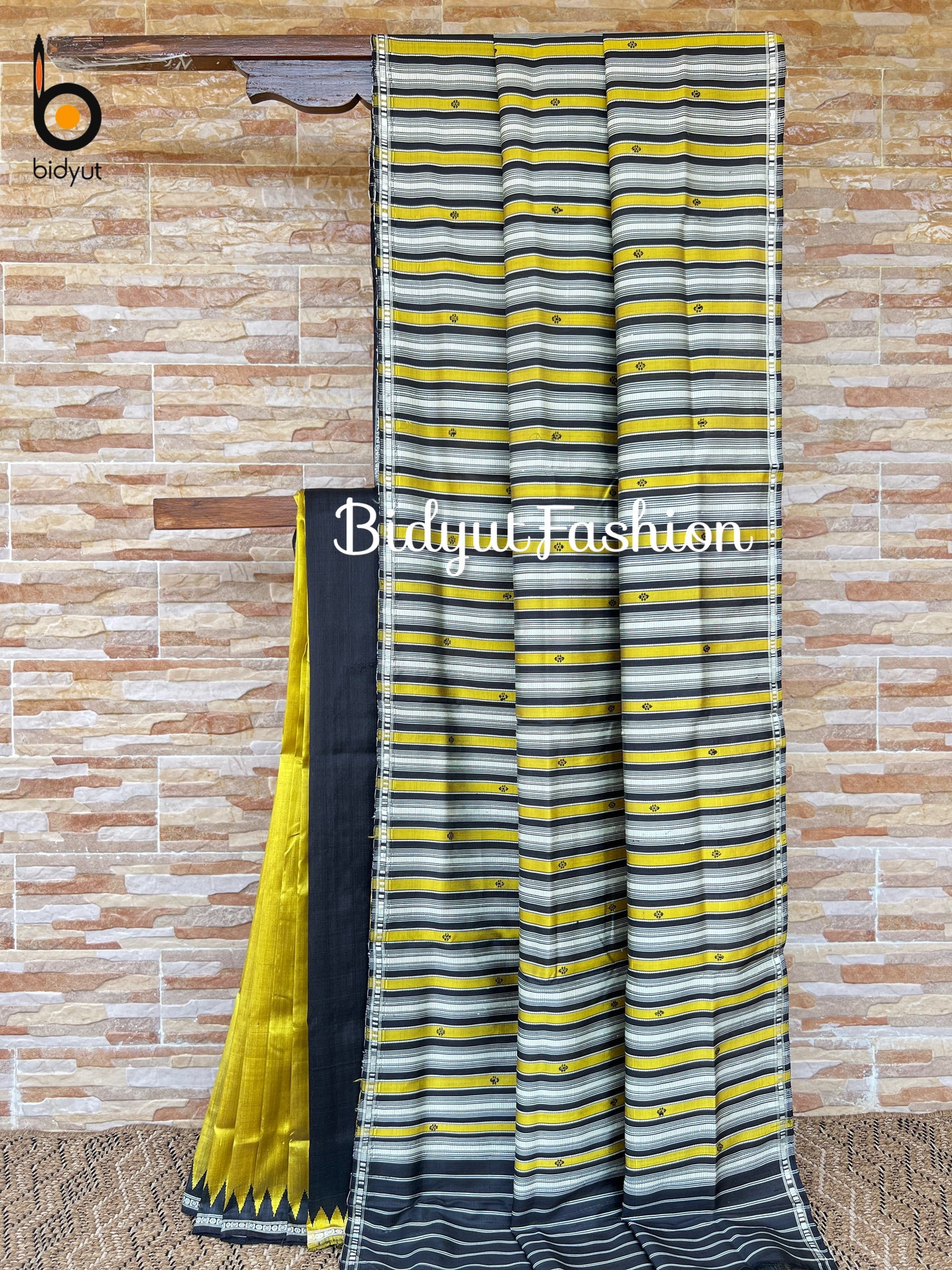 Olive yellow color Berhampuri Double Palla Silk Saree |Odisha handloom Silk