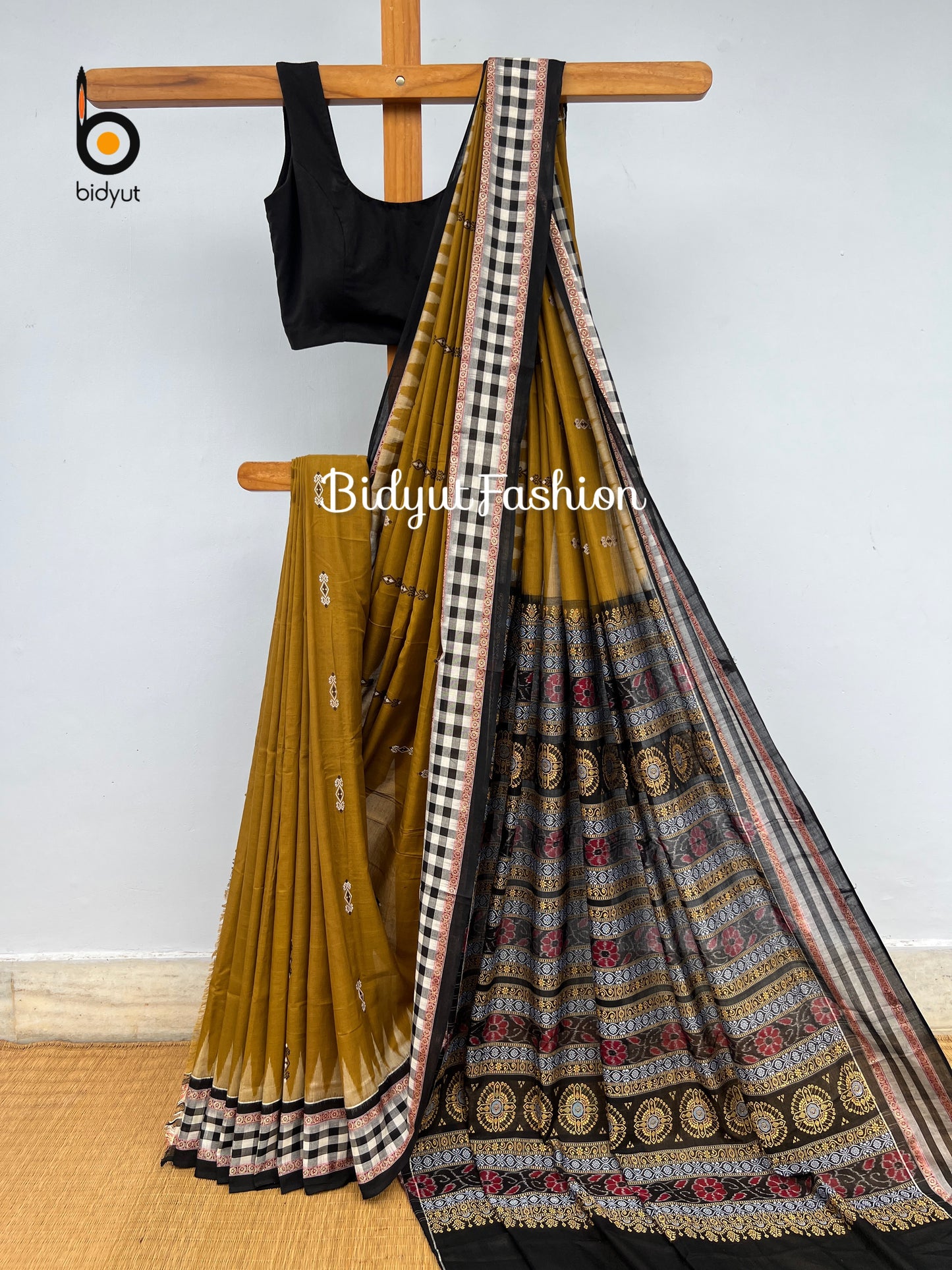 Handlooms of Odisha Sambalpuri Bomkai Cotton Saree Olive green color