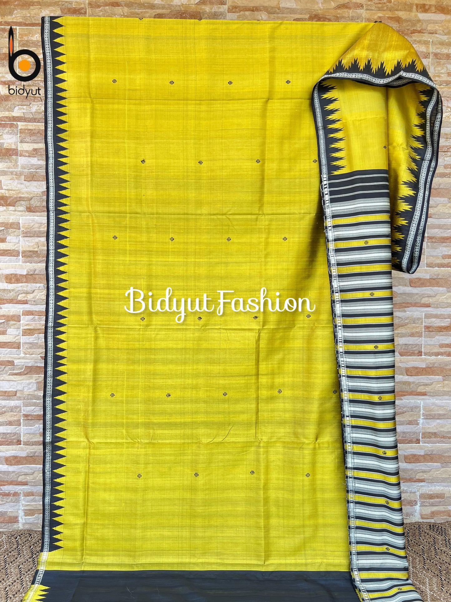Olive yellow color Berhampuri Double Palla Silk Saree |Odisha handloom Silk