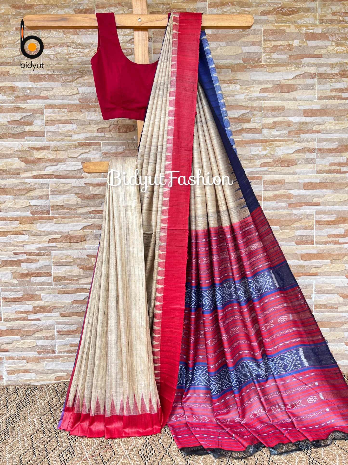 Gopalpur Ghicha Tussar Silk Saree - Odisha Ikat Handloom Beige color