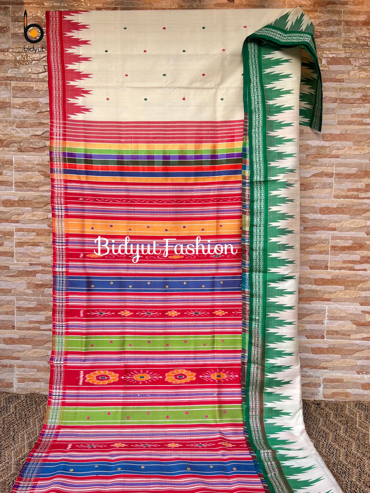 Handlooms of Odisha Berhampuri Double Palla Ganga Jamuna border Silk Saree white color