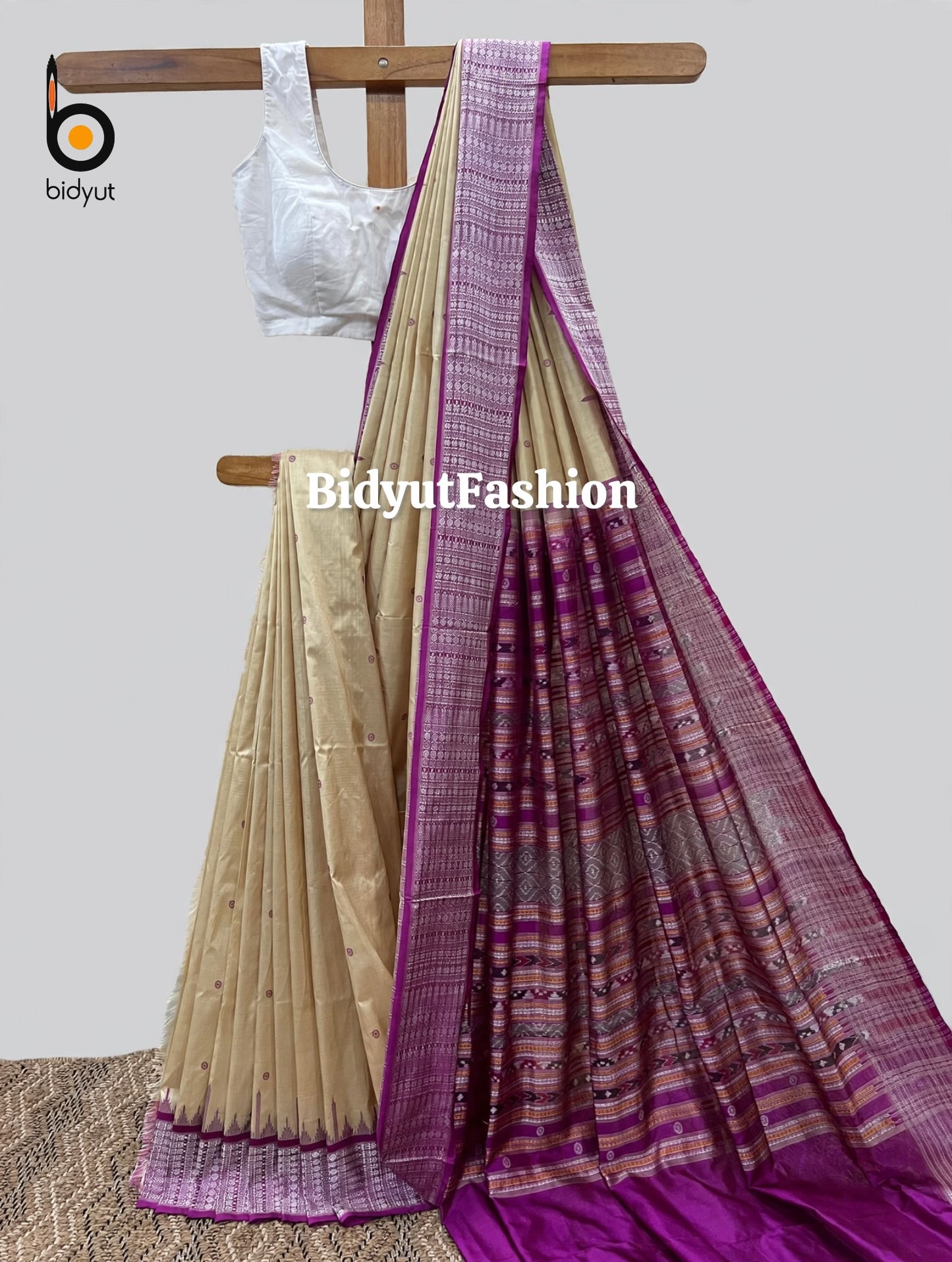Masterpiece of Odisha handloom Dasphulia Silk Saree beige color | Bomkai with Sambalpuri Ikat