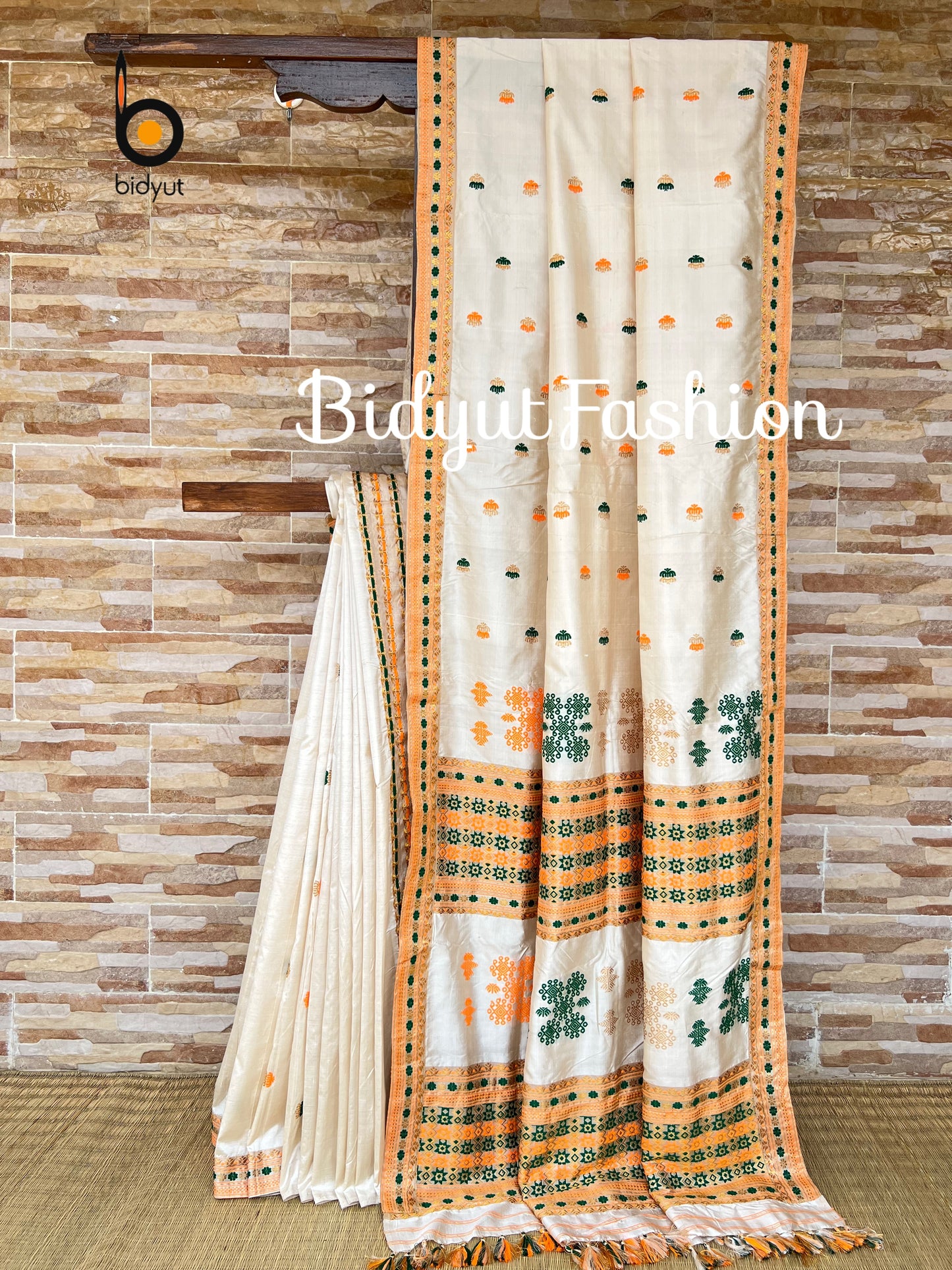 Handlooms of Assam Paat Silk Saree - Natural Muga color