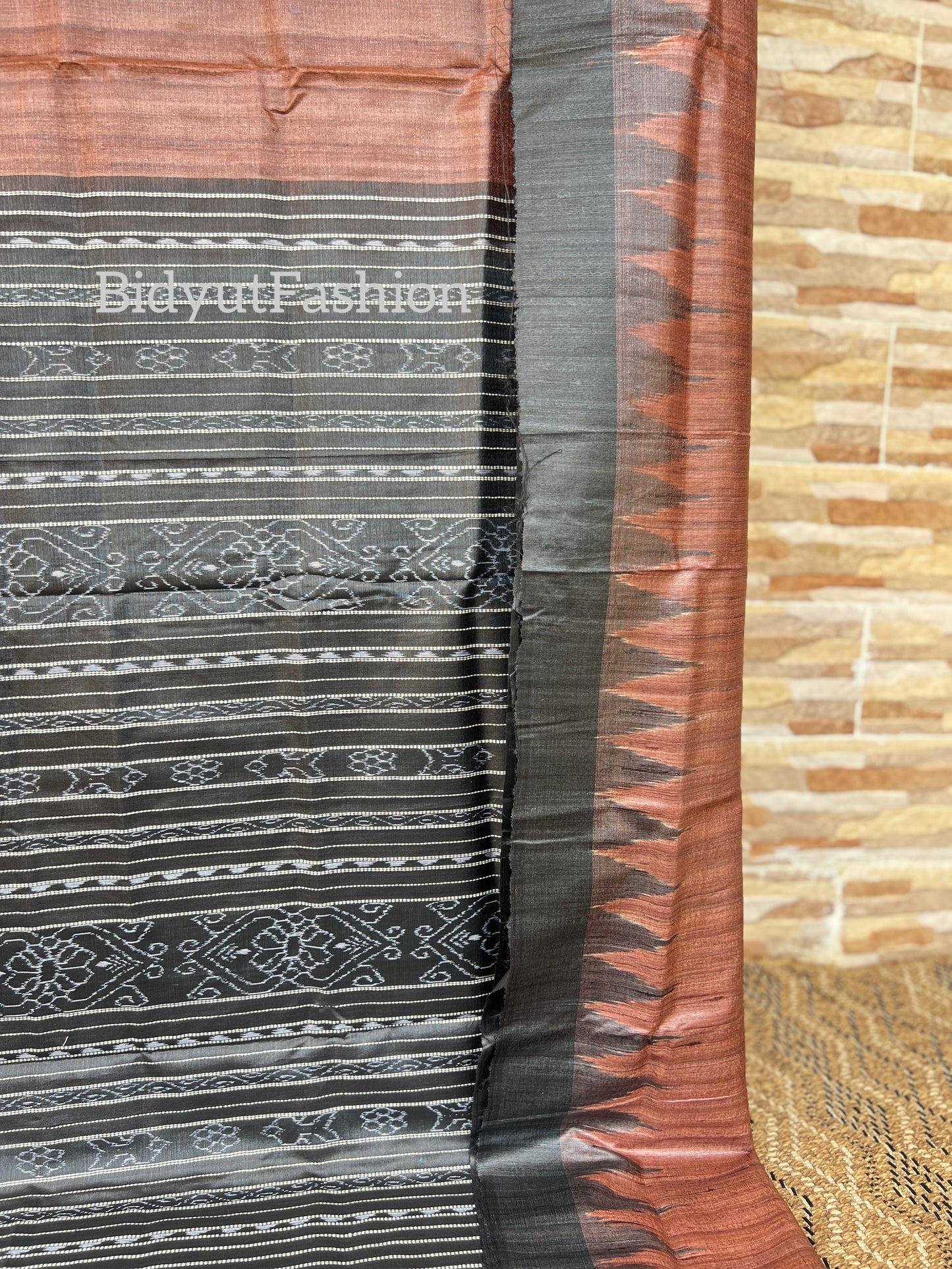 Gopalpur Ghicha Tussar Silk Saree - Odisha Ikat handloom in earthy brown color