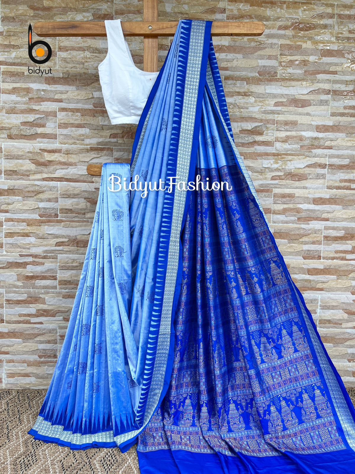 Handlooms of Odisha Sambalpuri Bomkai Silk Saree Blue color