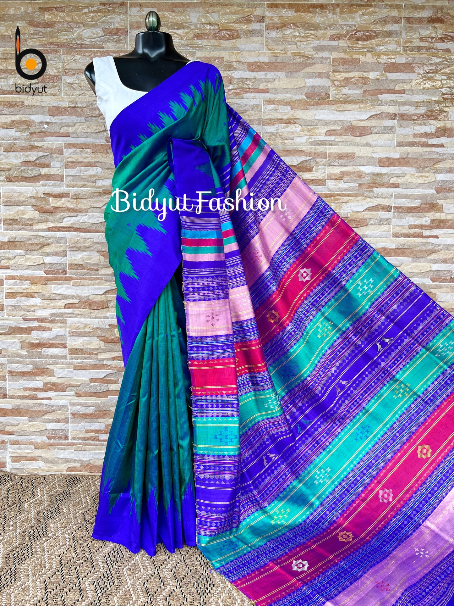 Handlooms of Odisha Berhampuri Double Palla Silk Saree Teal Color