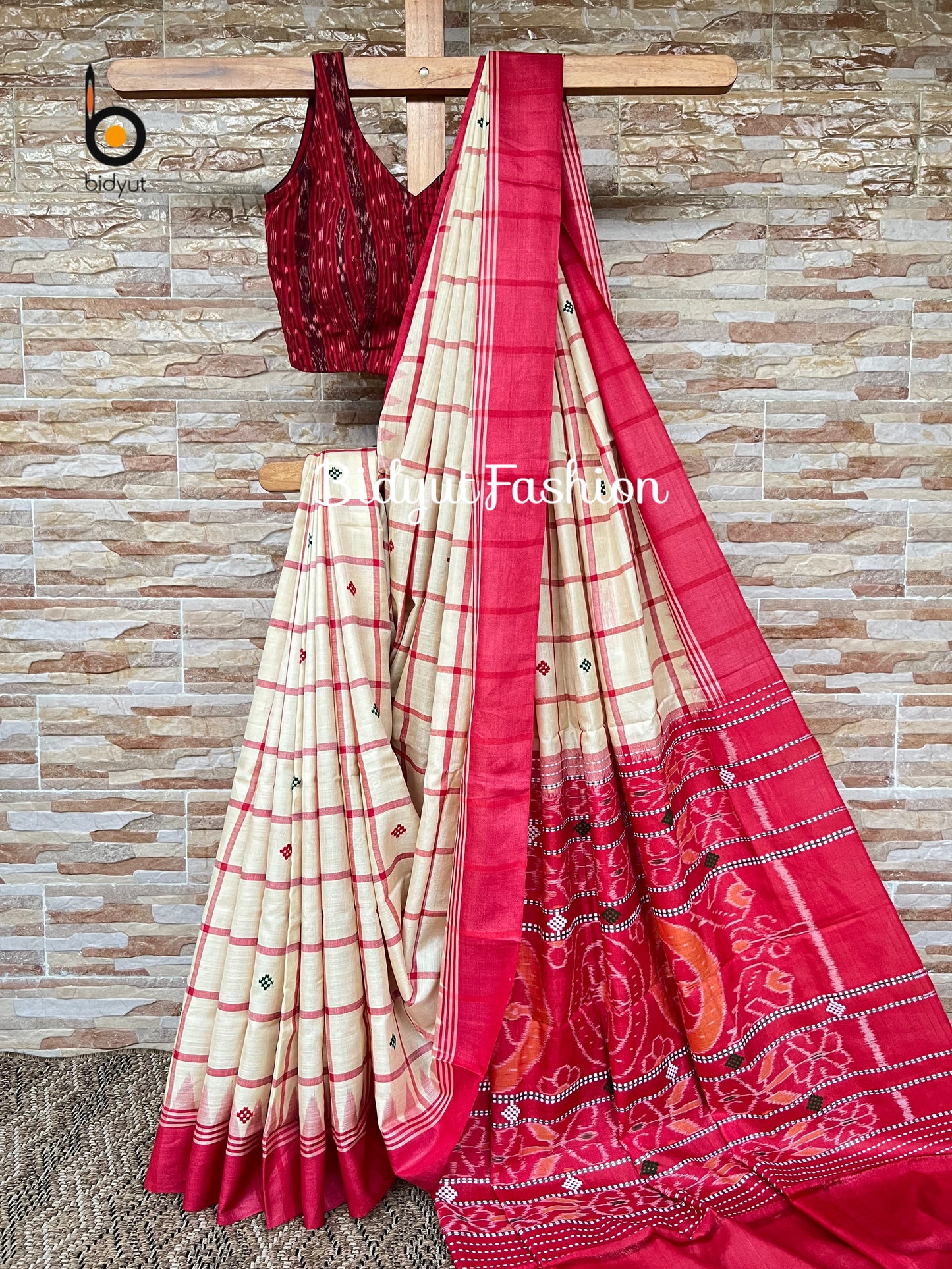 Handlooms of Odisha Santhal Tribal Tussar Silk Sarees Beige Color