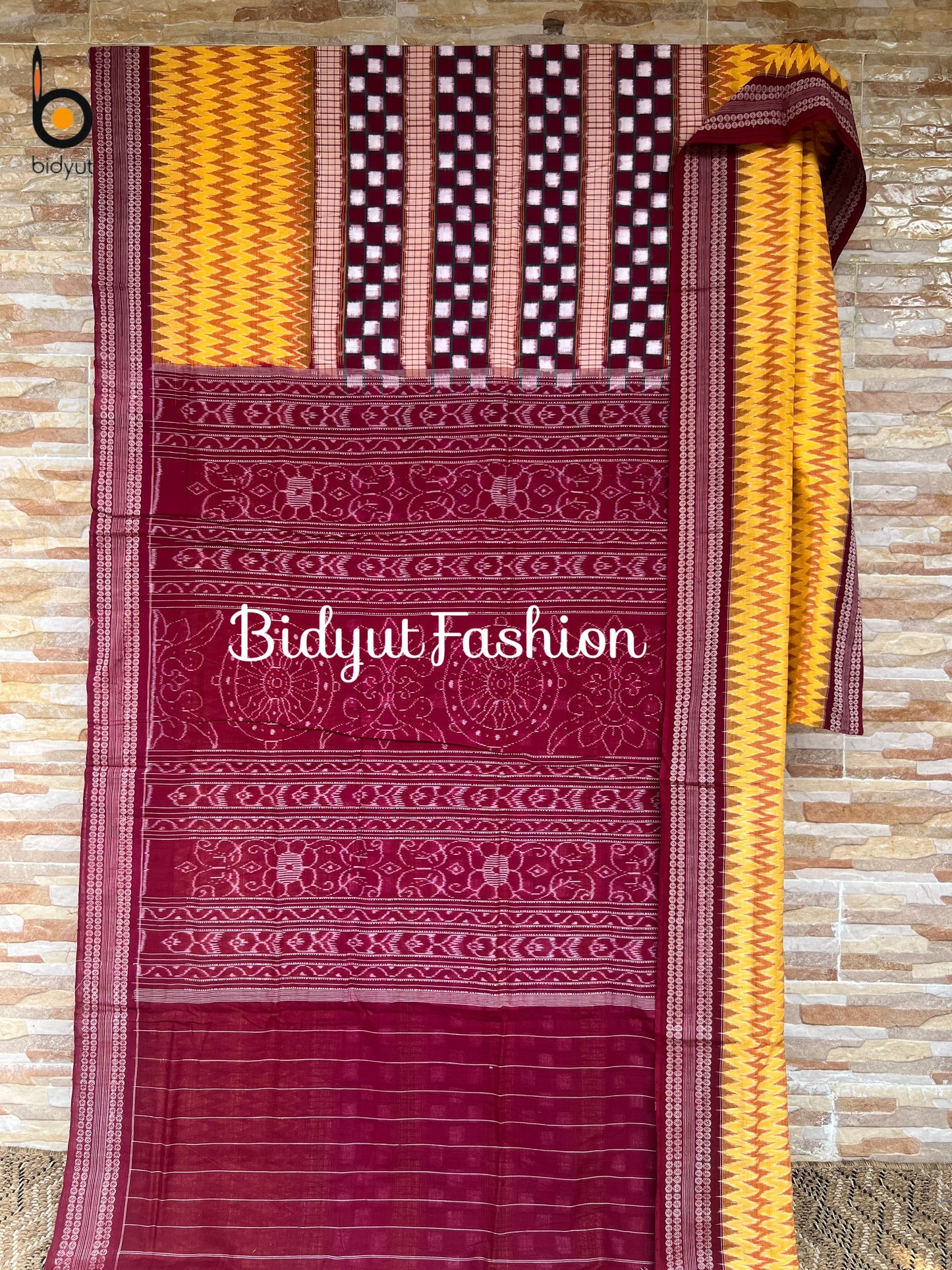 Handlooms of Odisha Sambalpuri Double Ikat Passapalli Cotton Saree Yellow Maroon color
