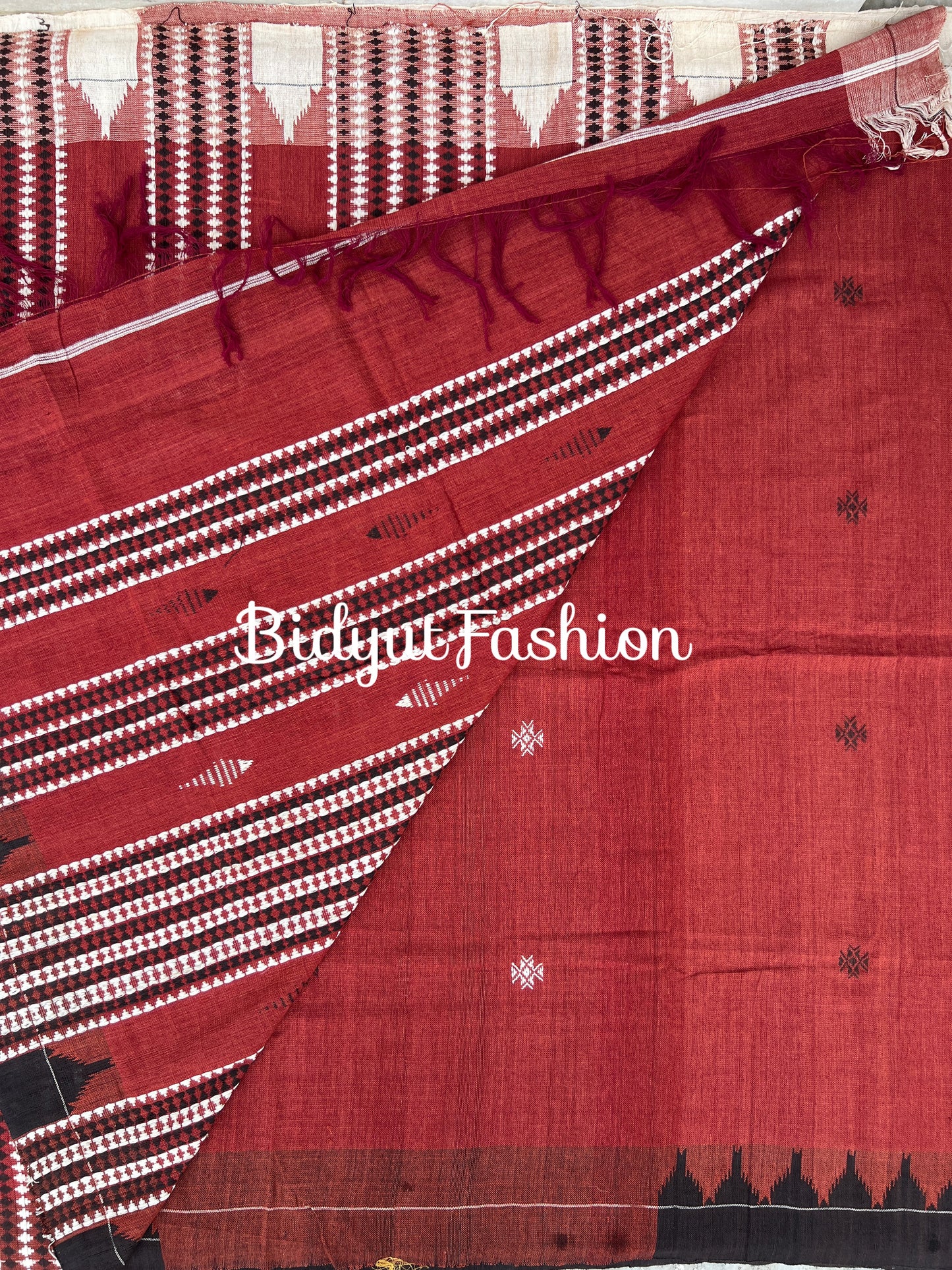 Handloom of Odisha Kotpad Tribal Cotton Saree in red color