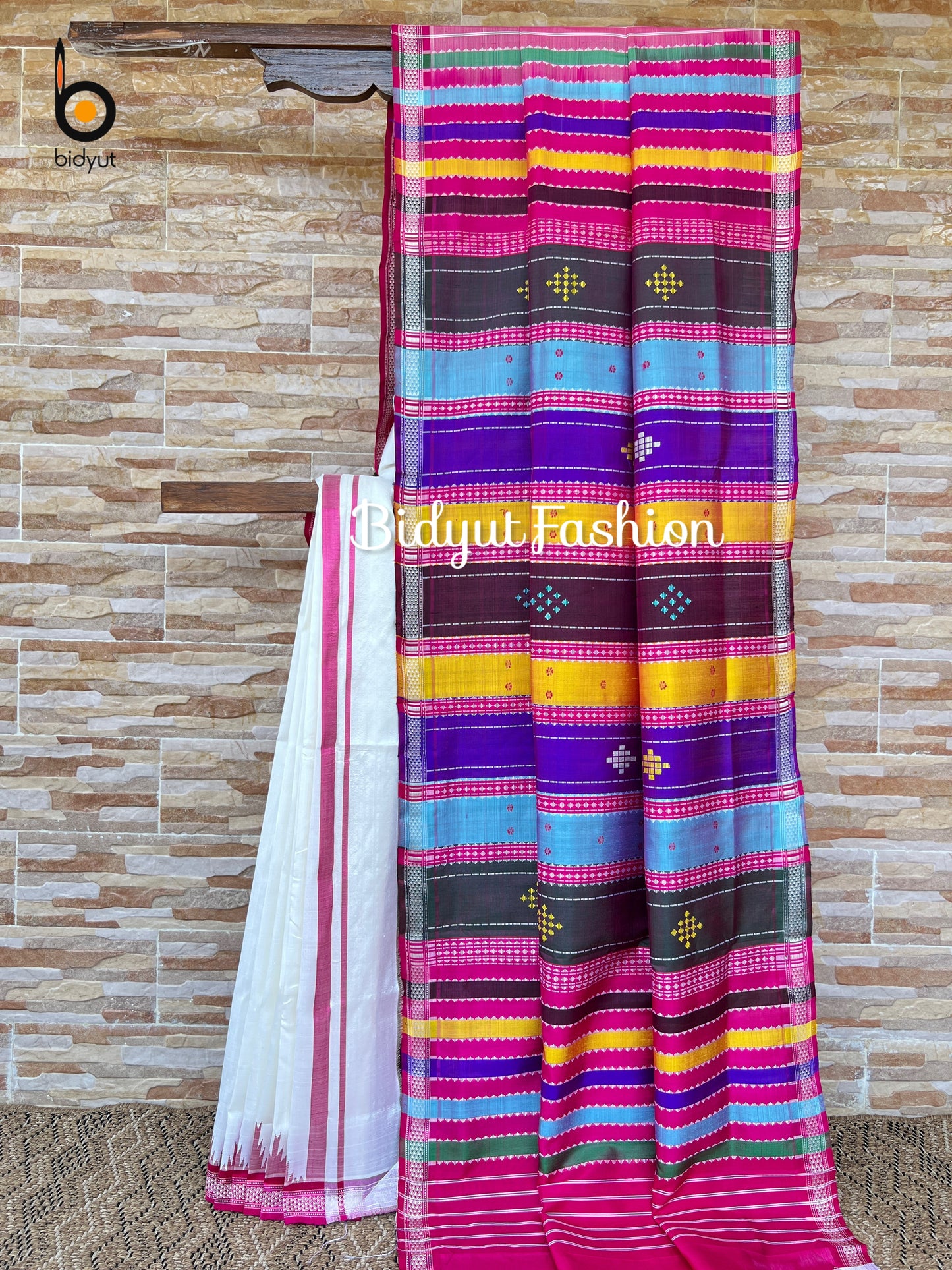 Handlooms of Odisha Berhampuri Double Palla Silk Saree white color