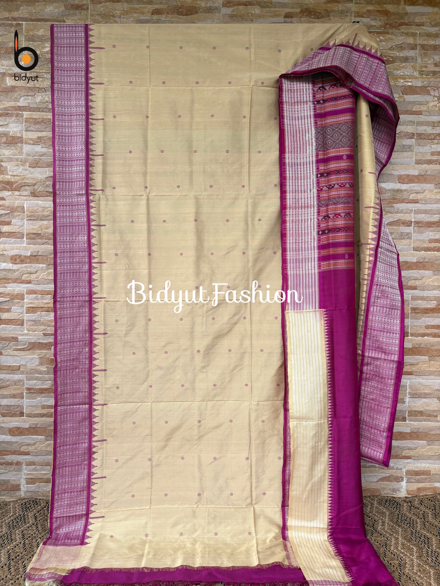 Masterpiece of Odisha handloom Dasphulia Silk Saree beige color | Bomkai with Sambalpuri Ikat