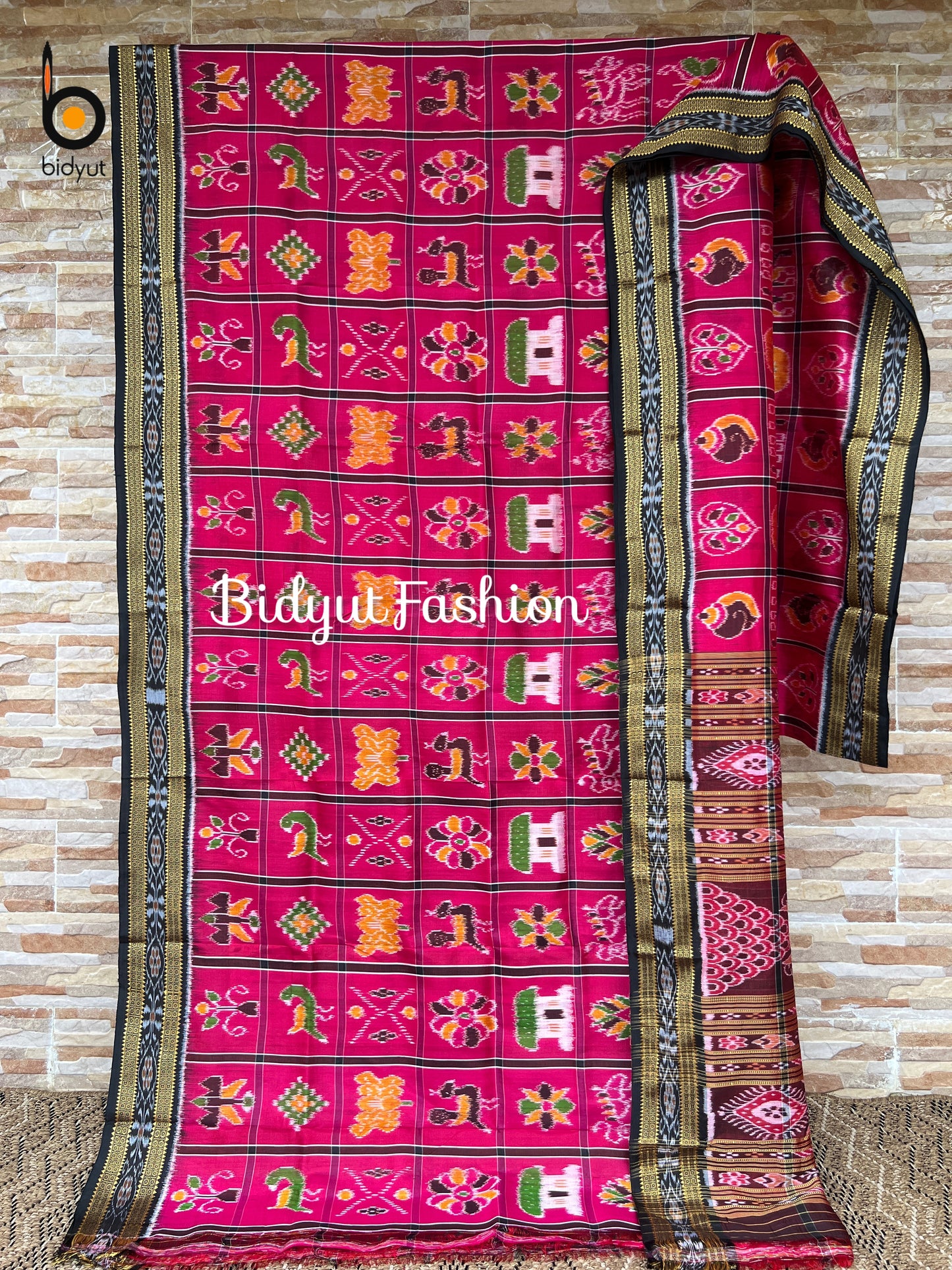 Handlooms of Odisha Nuapatna Khandua Nabakothi Ikat Silk Saree Pink color