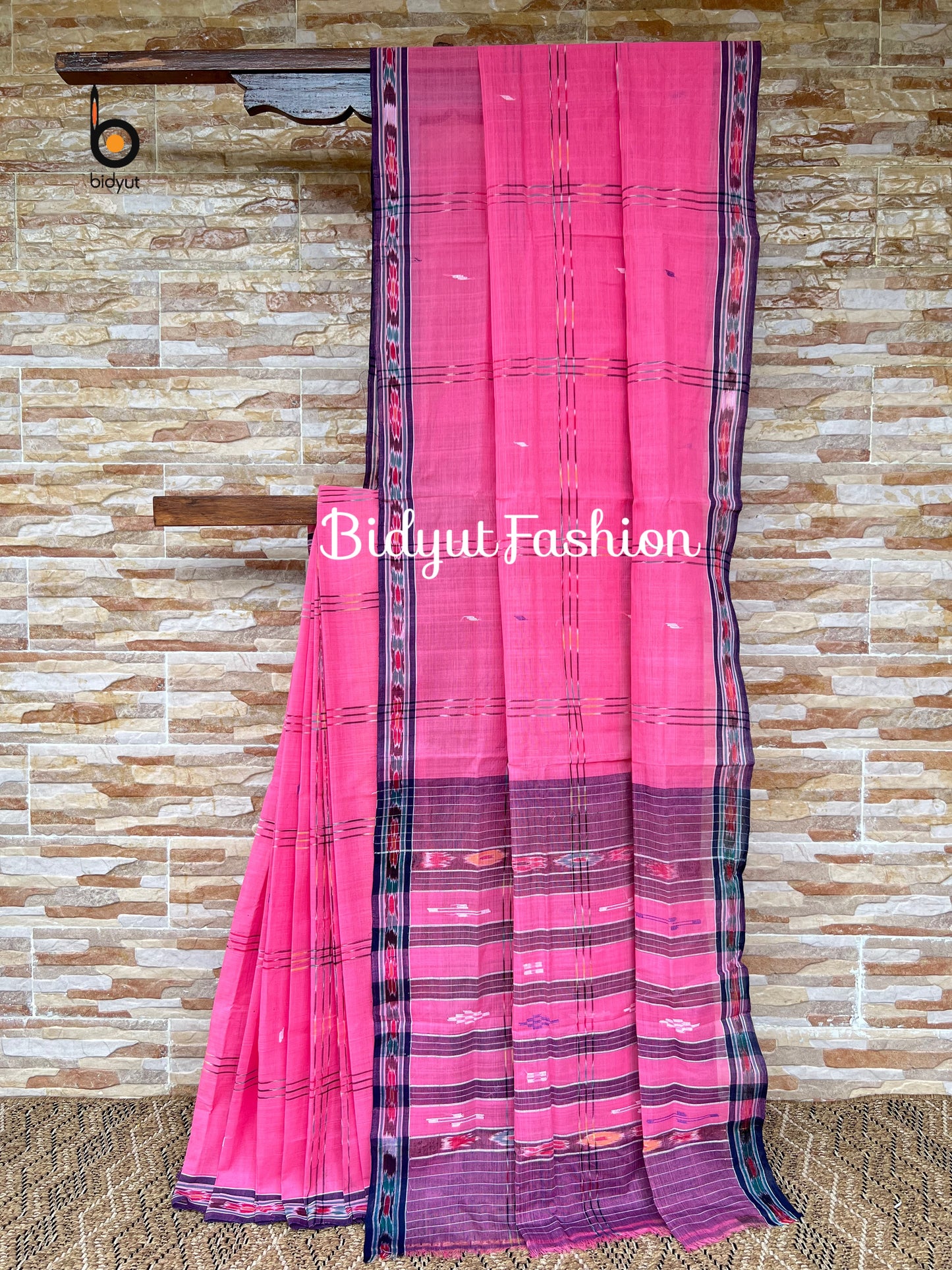 Handlooms of Odisha Jagatsinghpur Suta Ikat Cotton Saree Pink Color