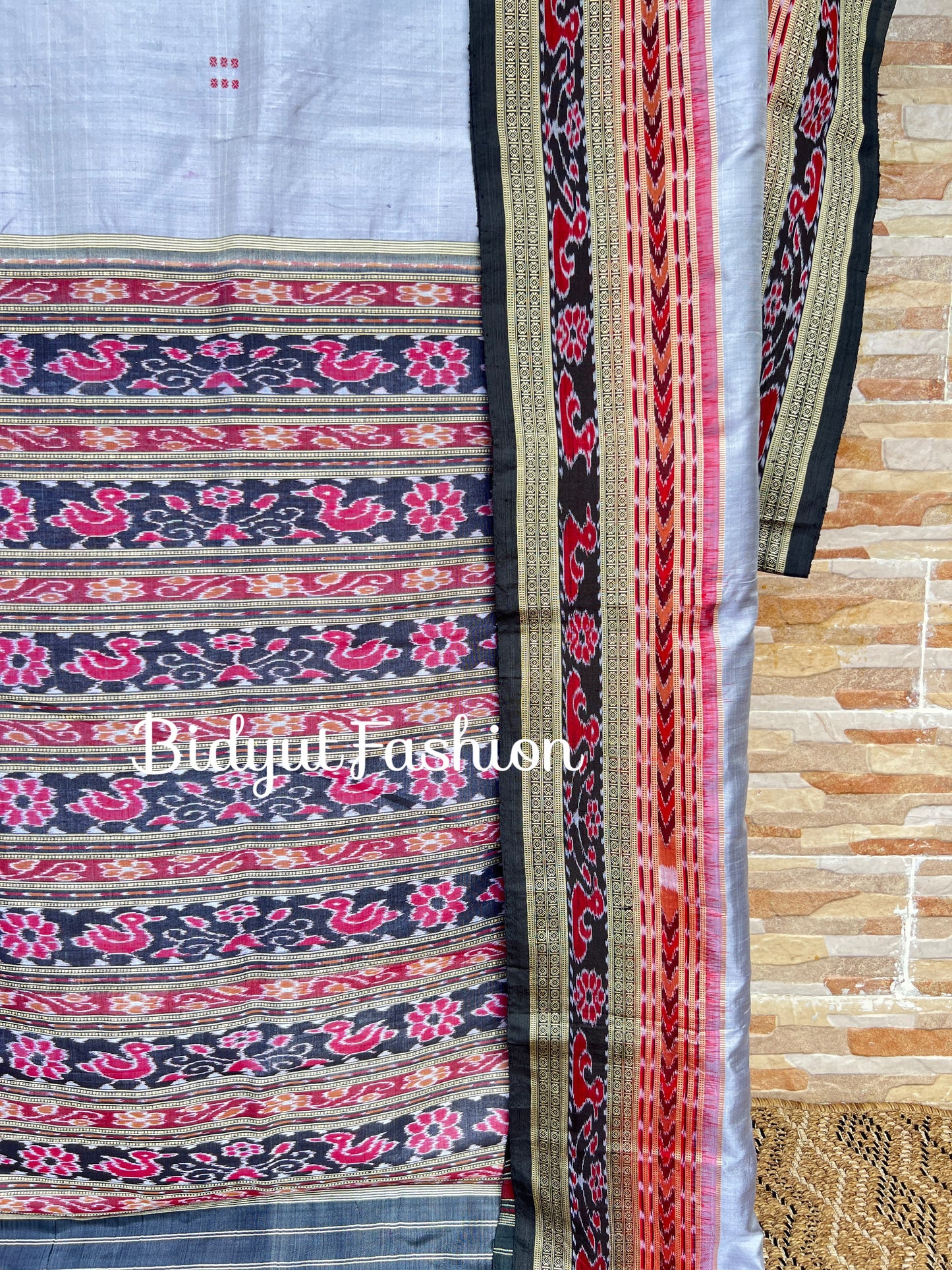 Handlooms of Odisha Nuapatna Khandua Ikat Silk Saree grey color