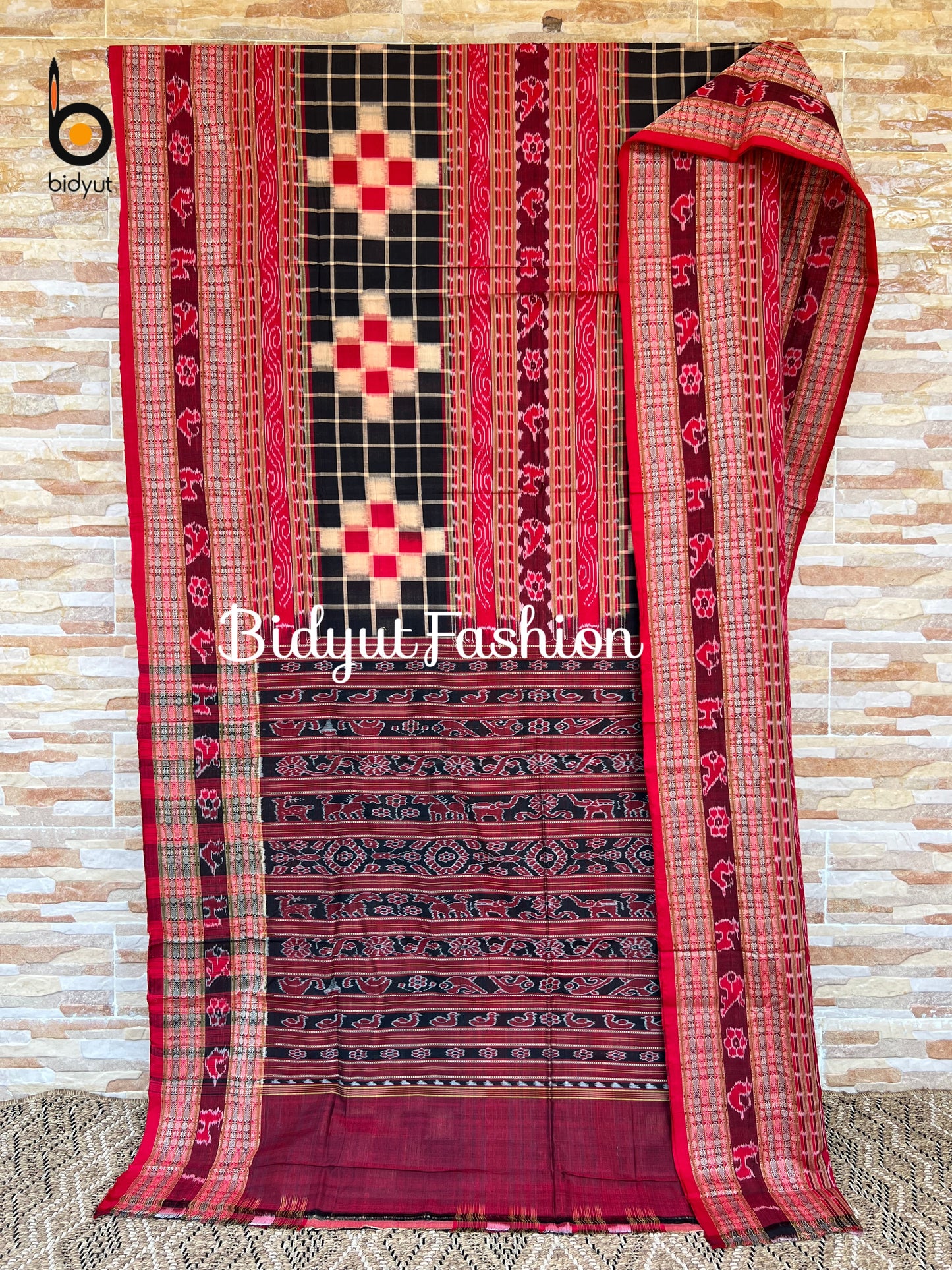 Handlooms of Odisha Sambalpuri Double Ikat Bichitrapuri Cotton Saree black red color