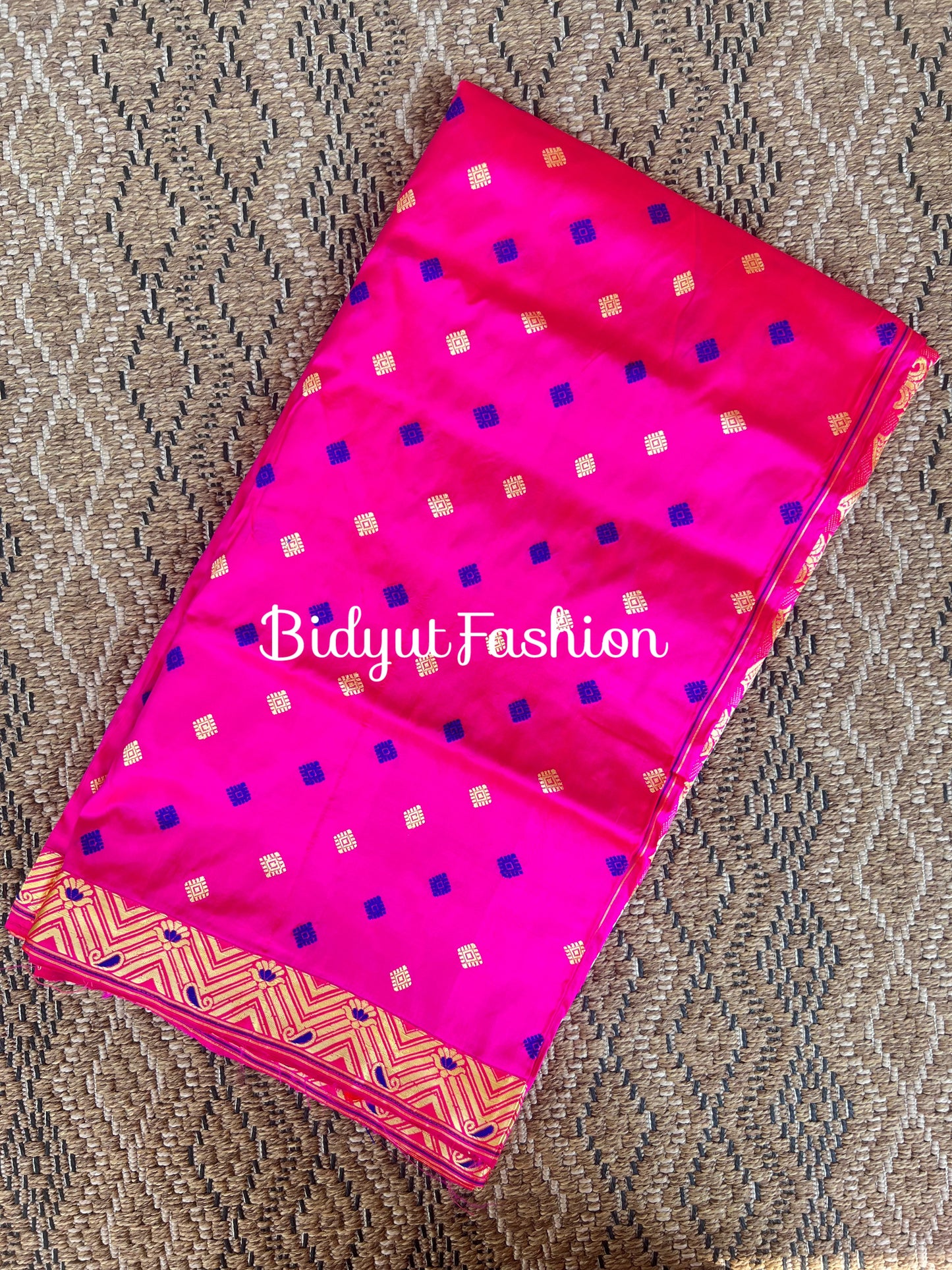 Handlooms of Assam Paat Silk Saree - Pink Color