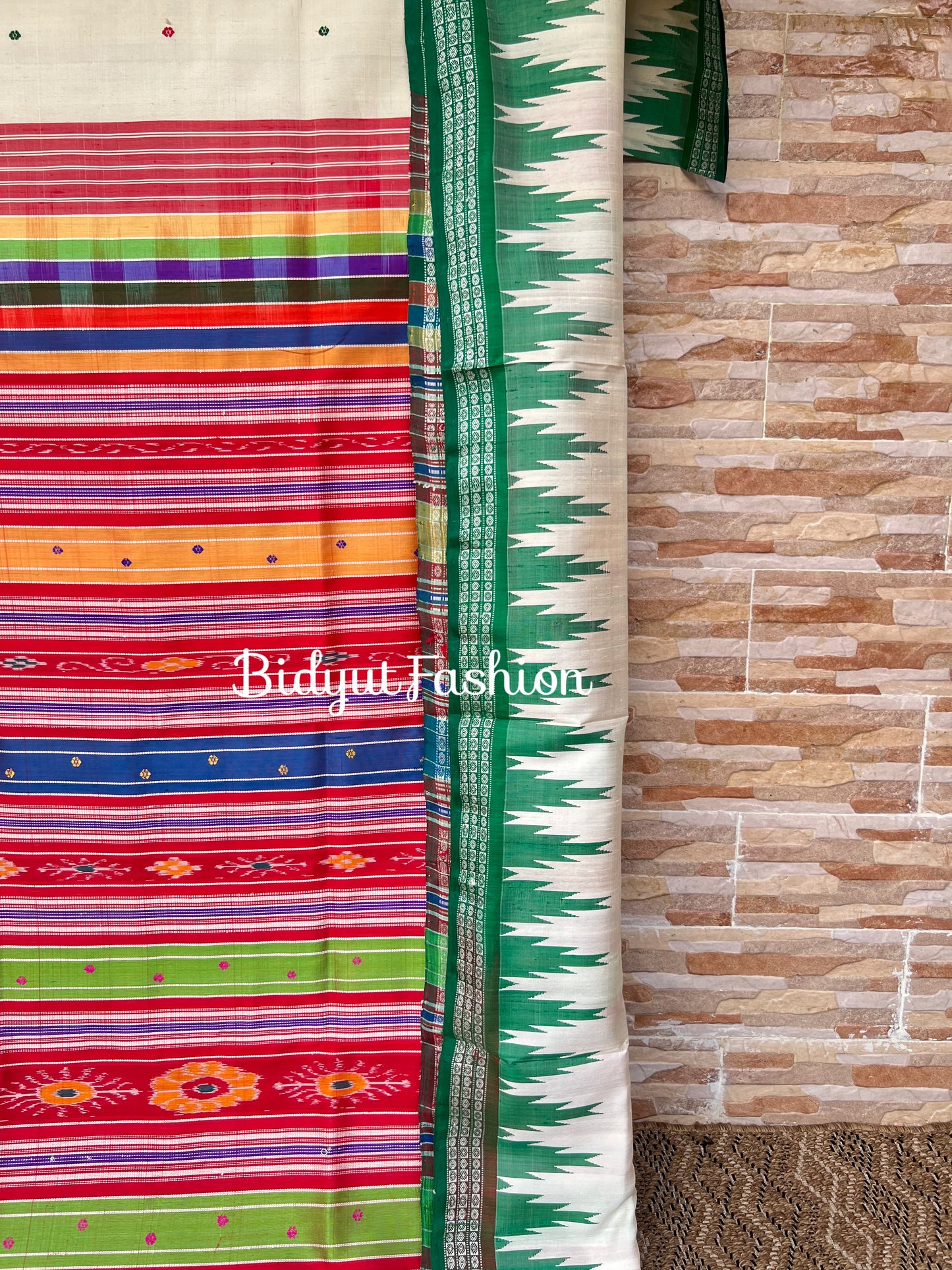 Handlooms of Odisha Berhampuri Double Palla Ganga Jamuna border Silk Saree white color