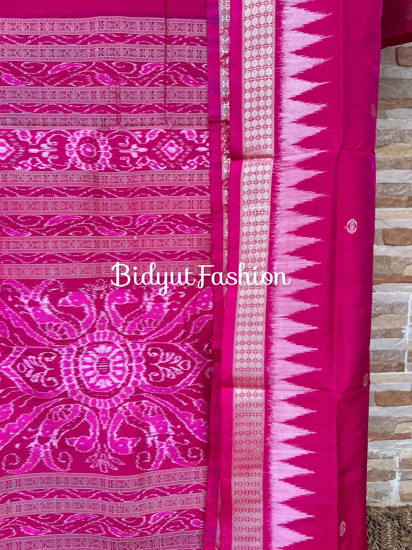 Handlooms of Odisha Bomkai Silk Saree Pink color