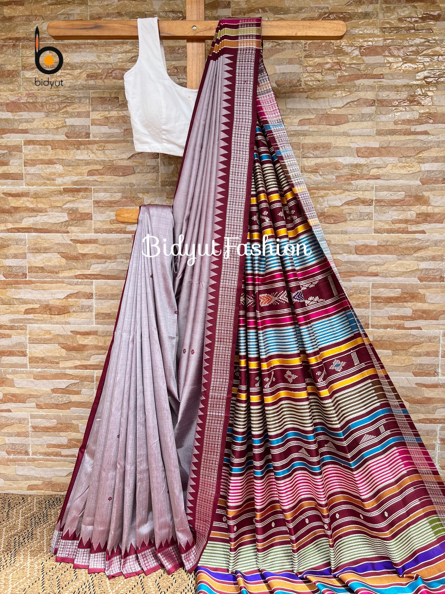 Handlooms of Odisha Berhampuri Double Palla Silk Saree Silver with Wine undertone color