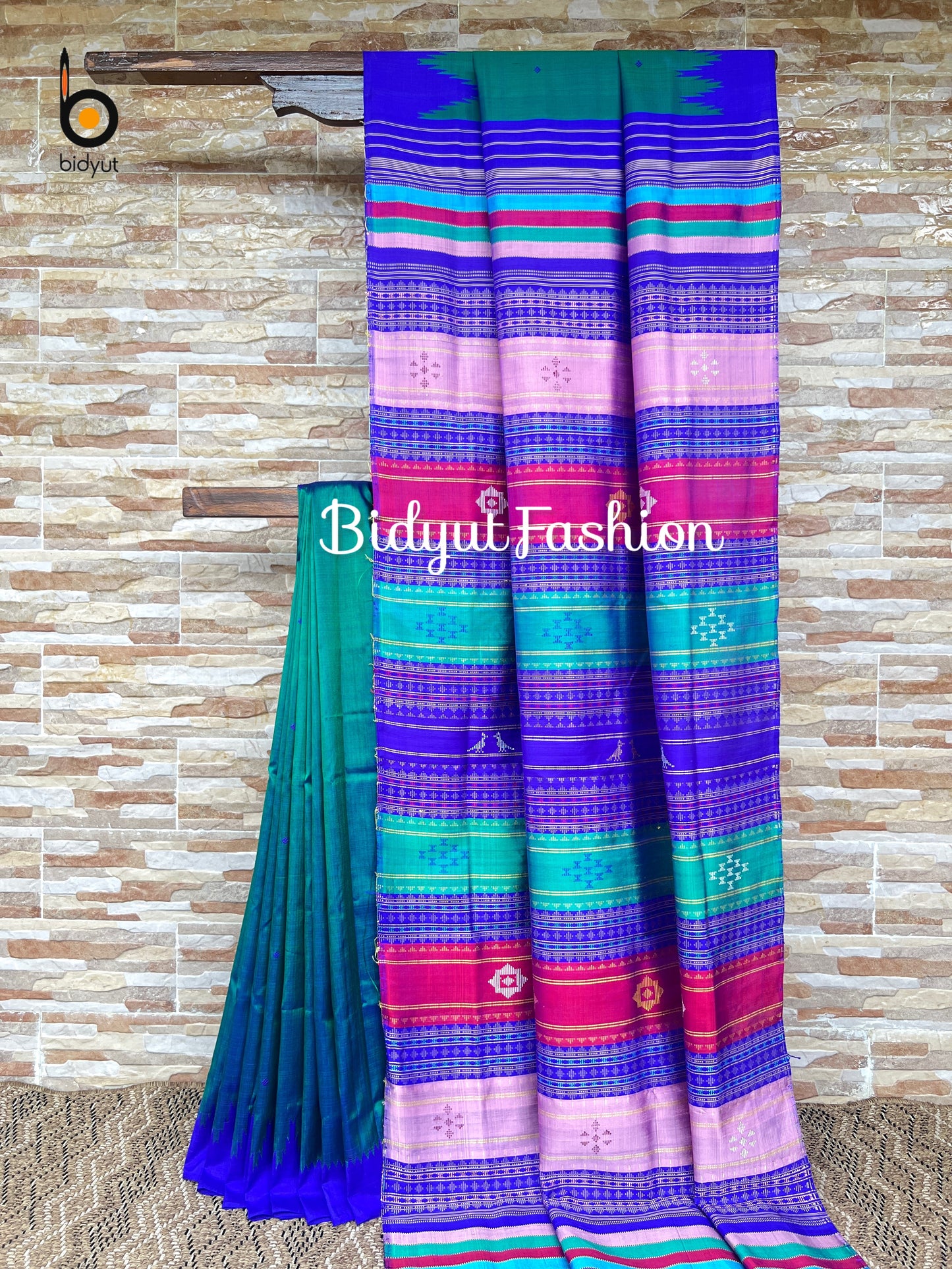 Handlooms of Odisha Berhampuri Double Palla Silk Saree Teal Color
