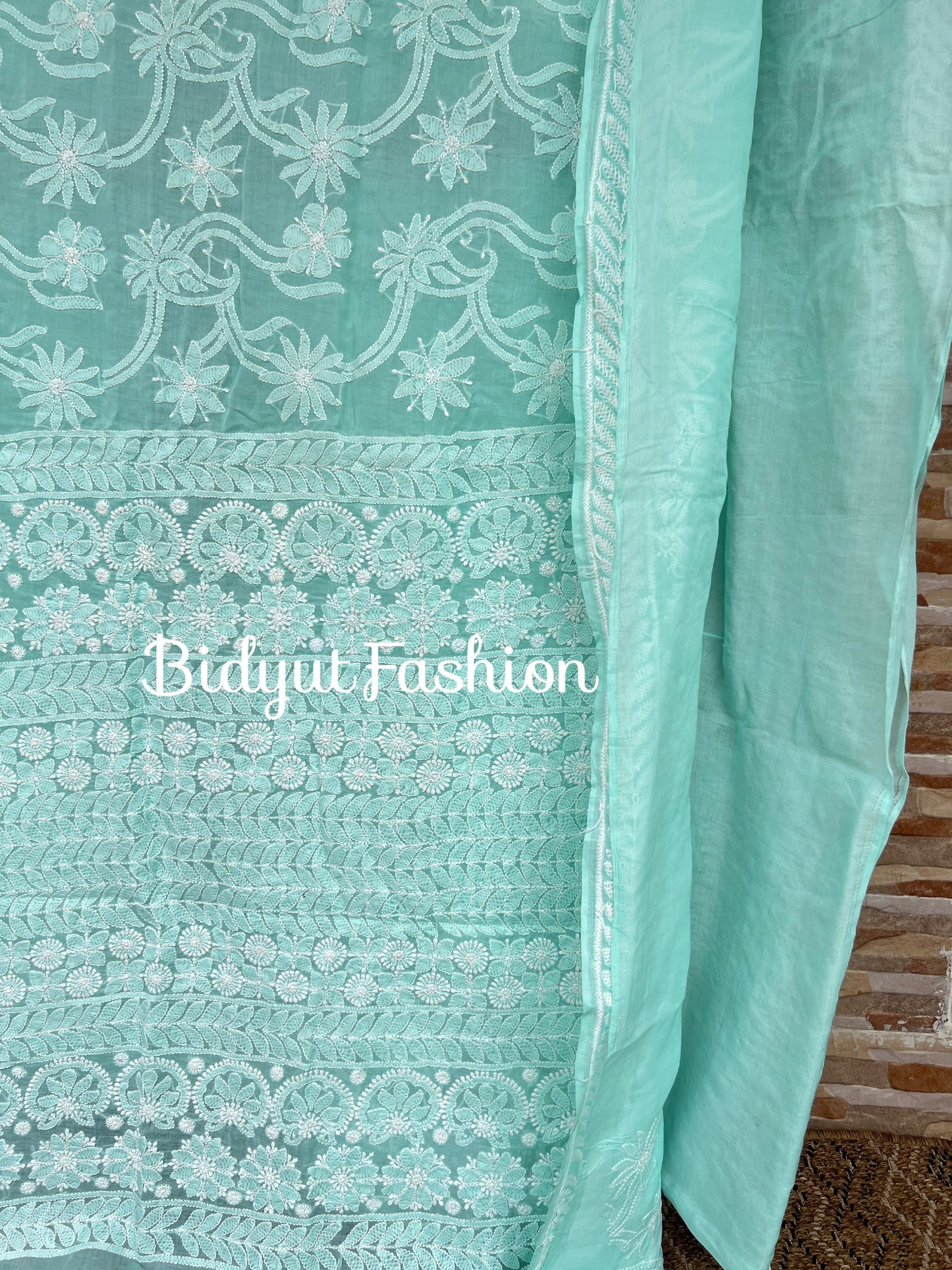 Lucknowi Chikankari all over work hand embroidery Cotton Saree